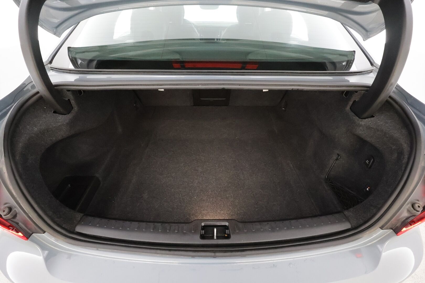 Volvo S60 2022 B5 MHEV Business R-Design Edition aut *  ACC / Webasto / Koukku /  Muistipenkki / P.Kamera / LED / Keyless * - 1.om Suomi-auto / 2x vanteet - HULLUT JOULUT KORKOTARJOUS 2,49% 