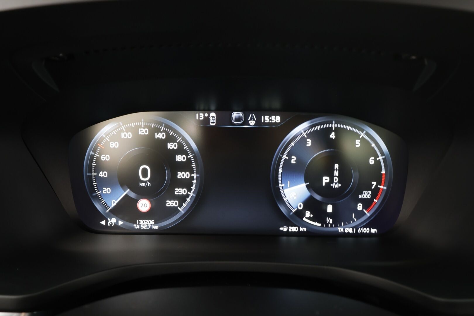 Volvo S60 2022 B5 MHEV Business R-Design Edition aut *  ACC / Webasto / Koukku /  Muistipenkki / P.Kamera / LED / Keyless * - 1.om Suomi-auto / 2x vanteet