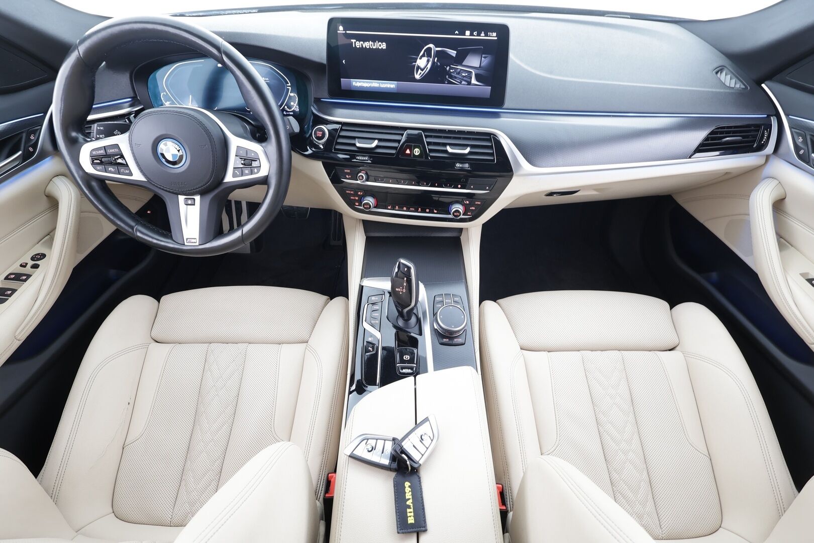 BMW 530 2022 G31 Touring 530e xDrive A Charged Edition M Sport * ACC / Adapt.LED / P.Kamera / HiFi / Navi / Comfort Access * - 1-om Suomi-auto / 2x Latauskaapelit / Merkkihuollot / Kahdet renkaat aluvanteilla