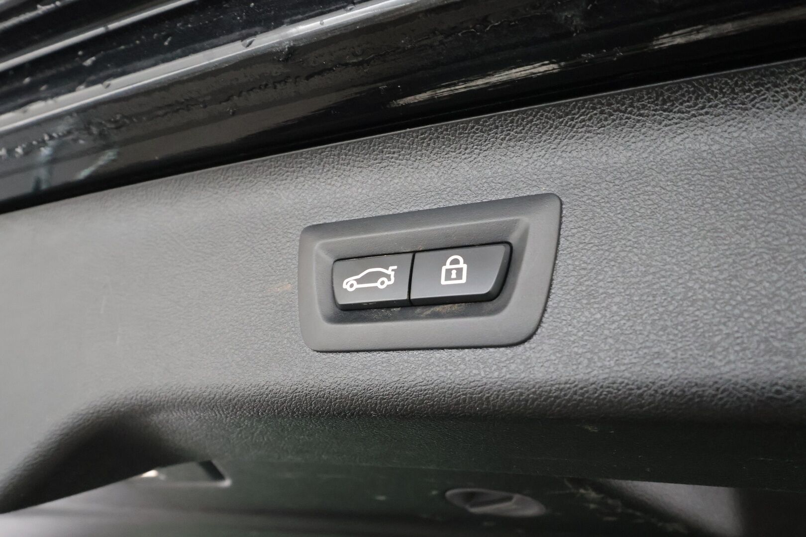 BMW 530 2022 G31 Touring 530e xDrive A Charged Edition M Sport * ACC / Adapt.LED / P.Kamera / HiFi / Navi / Comfort Access * - 1-om Suomi-auto / 2x Latauskaapelit / Merkkihuollot / Kahdet renkaat aluvanteilla - HULLUT AVAJAISHULINAT KORKOTARJOUS 3,29 %