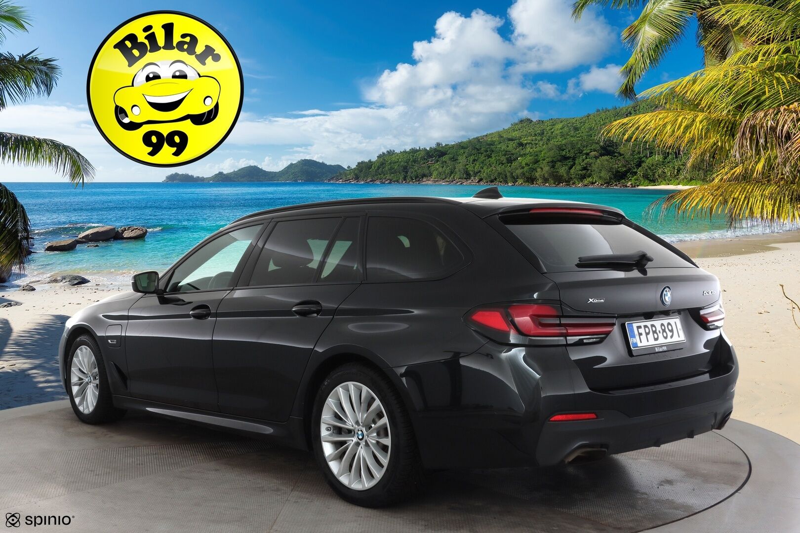 BMW 530 2022 G31 Touring 530e xDrive A Charged Edition M Sport * ACC / Adapt.LED / P.Kamera / HiFi / Navi / Comfort Access * - 1-om Suomi-auto / 2x Latauskaapelit / Merkkihuollot / Kahdet renkaat aluvanteilla - HULLUT AVAJAISHULINAT KORKOTARJOUS 3,29 %