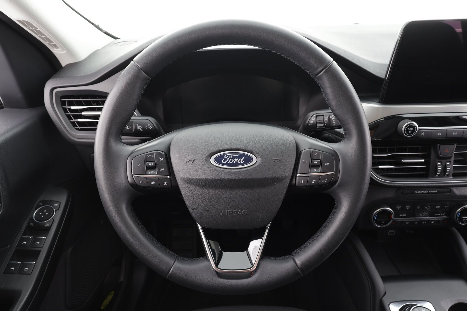 Ford Kuga 2022 2,5 Hybrid (HEV) 190hv CVT Titanium - Vakkari | Lohko | P.Kamera | LED | Apple | Digimittaristo | 1.Om Suomi-auto | Kahdet Renkaat | Merkkihuollot
