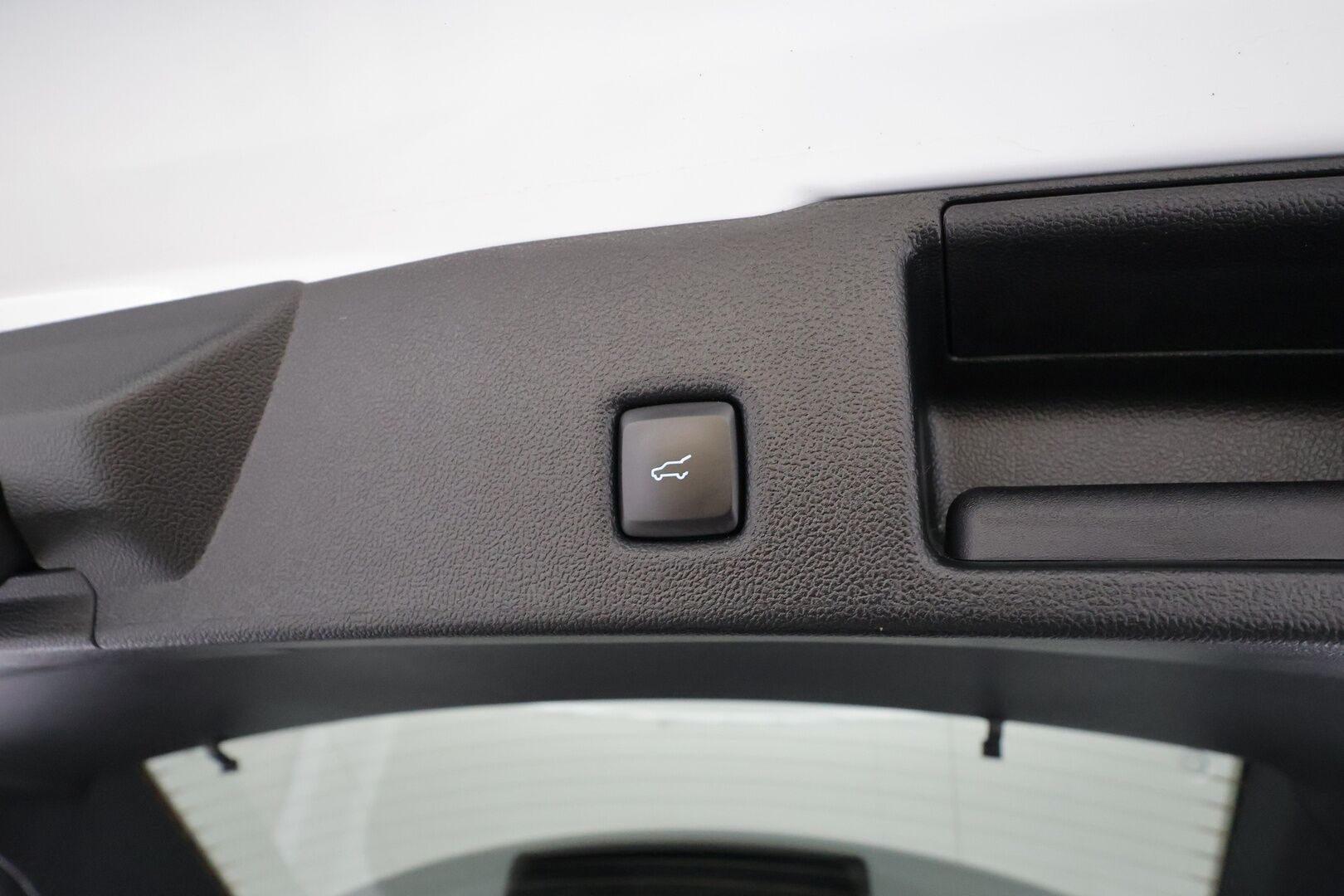 Ford Kuga 2022 2,5 Hybrid (HEV) 190hv CVT Titanium - Vakkari | Lohko | P.Kamera | LED | Apple | Digimittaristo | 1.Om Suomi-auto | Kahdet Renkaat | Merkkihuollot