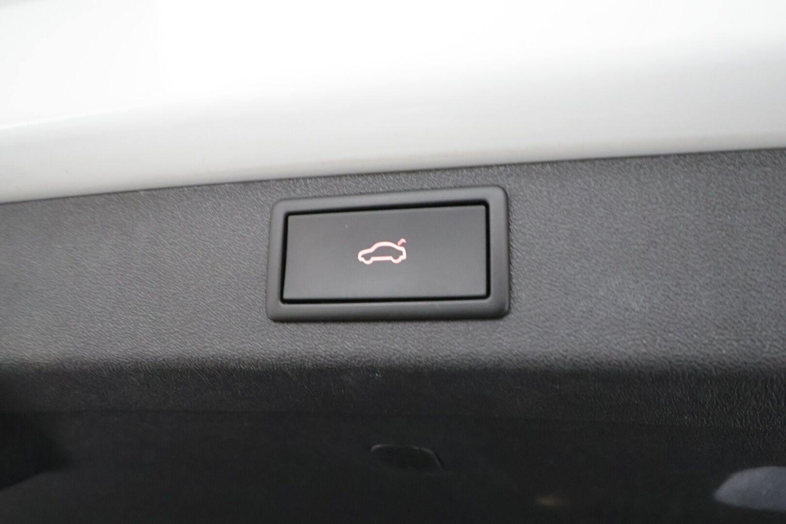 Skoda Enyaq 2022 80 SportLine iV - | ACC | ILP | Koukku | Matrix-LED | P.Kamera | Puolinahat | Ratinlämmitys | Keyless | Apple&Android | 1.Om Suomi-auto | Kahdet Renkaat | Merkkihuollettu |