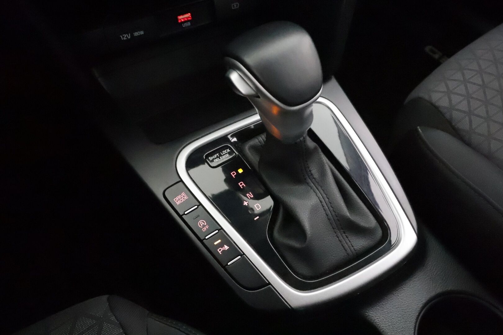 Kia Ceed 2022 1,0 T-GDI Mild-Hybrid 120hv LX 5D DCT - | Vakkari | Kaistavahti | P.Tutka | Lohko | Bluetooth | Ratinlämmitin | 2x Renkaat | ALV |