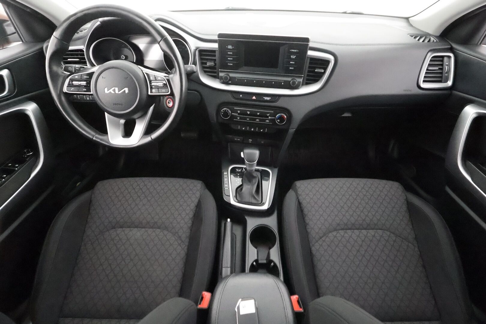 Kia Ceed 2022 1,0 T-GDI Mild-Hybrid 120hv LX 5D DCT - | Vakkari | Kaistavahti | P.Tutka | Lohko | Bluetooth | Ratinlämmitin | 2x Renkaat | ALV |