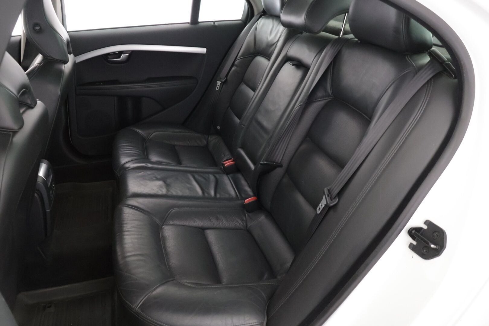 Volvo S80 2010 1,6D DRIVe Summum */ PA-lämmitin / Keyless / Kattoluukku / Muistpenkki / Vakkari / Tutka / 2x renkaat /* - Ilmainen kotiintoimitus / 2x renkaat