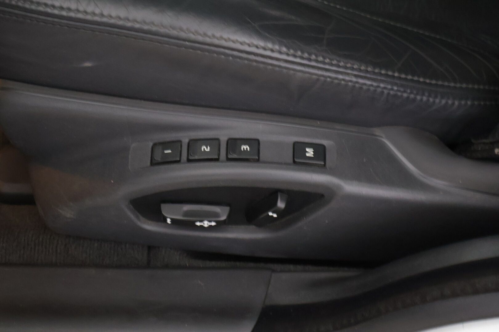 Volvo S80 2010 1,6D DRIVe Summum */ PA-lämmitin / Keyless / Kattoluukku / Muistpenkki / Vakkari / Tutka / 2x renkaat /* - Ilmainen kotiintoimitus / 2x renkaat - HULLUT BLACKWEEK JATKOT - KORKOTARJOUS 2,49%