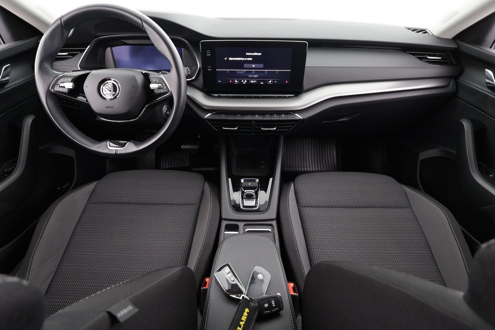 Skoda Octavia 2022 1.0 TSI Ambition eTEC DSG * Webasto / Koukku / LED / P.tutkat / Kaistavahti / Digimittaristo * - 1-om Suomi-auto / Kahdet renkaat - Osta nyt, maksa vasta ensi vuonna