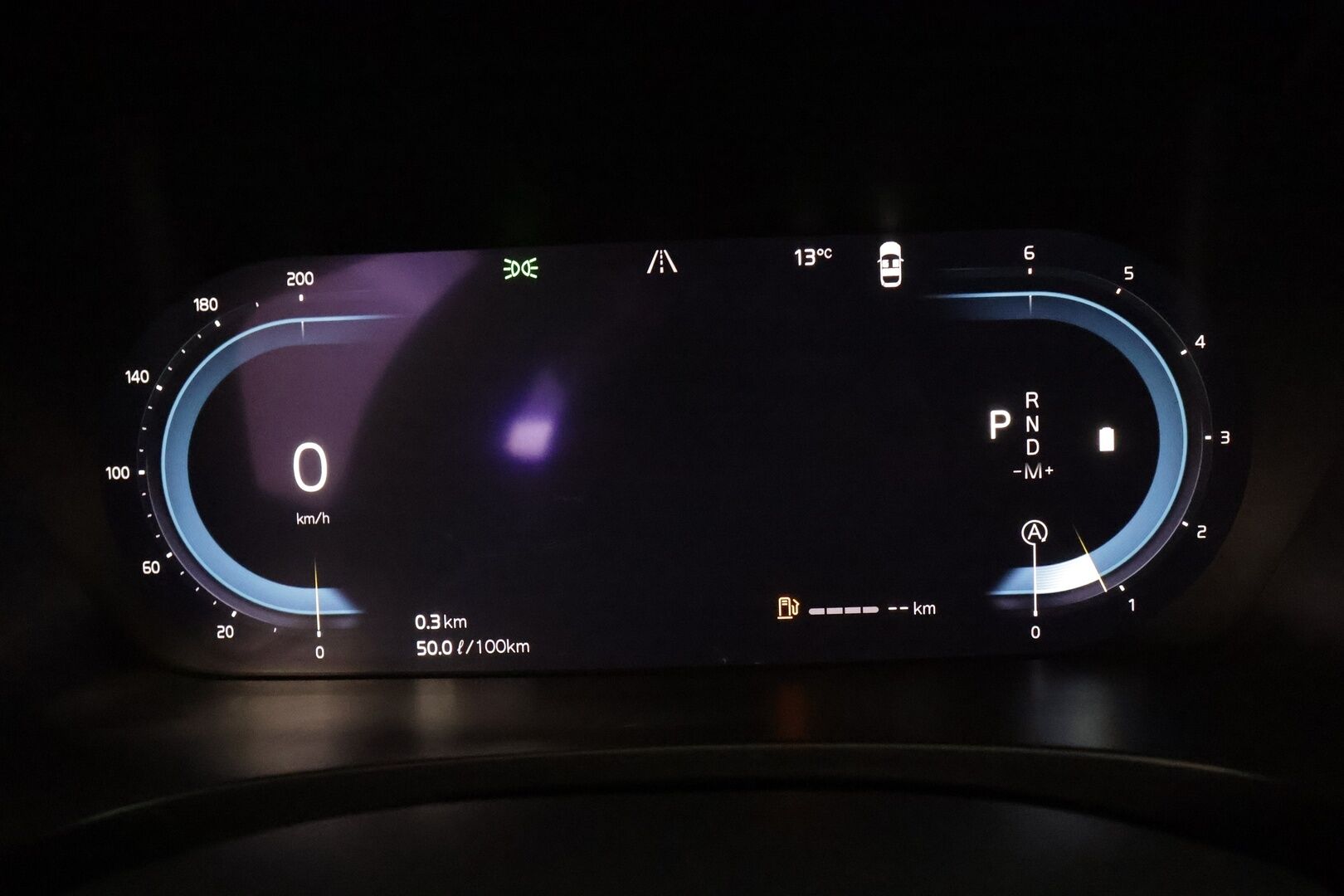 Volvo V90 2023 B4 AWD D-MHEV Business Core aut * Webasto / Koukku / ACC / Full-LED / P.kamera / Navi / Kaistavahti / Keyless * - Suomi-auto / Kahdet renkaat 