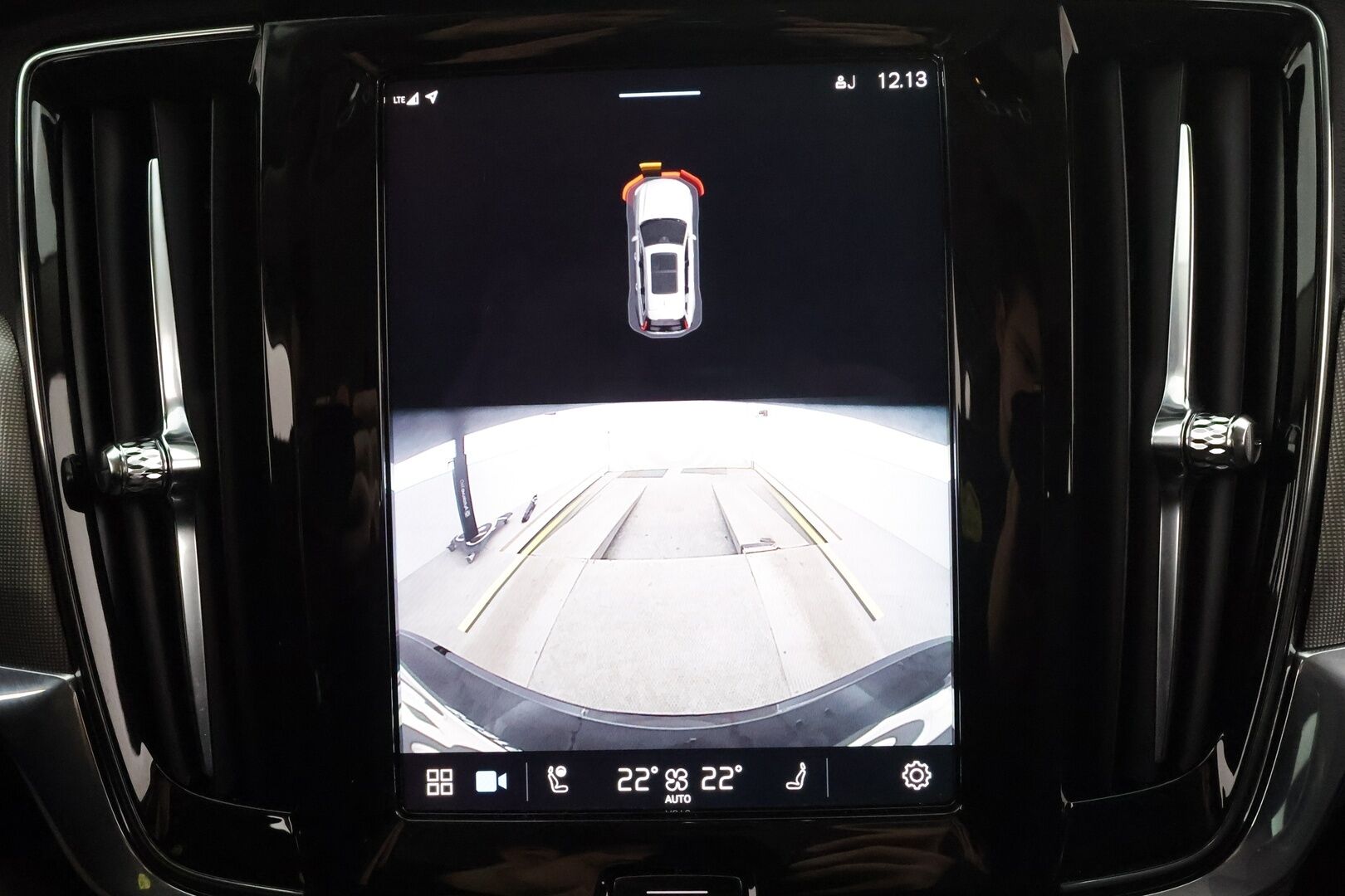 Volvo V90 2023 B4 AWD D-MHEV Business Core aut * Webasto / Koukku / ACC / Full-LED / P.kamera / Navi / Kaistavahti / Keyless * - Suomi-auto / Kahdet renkaat 