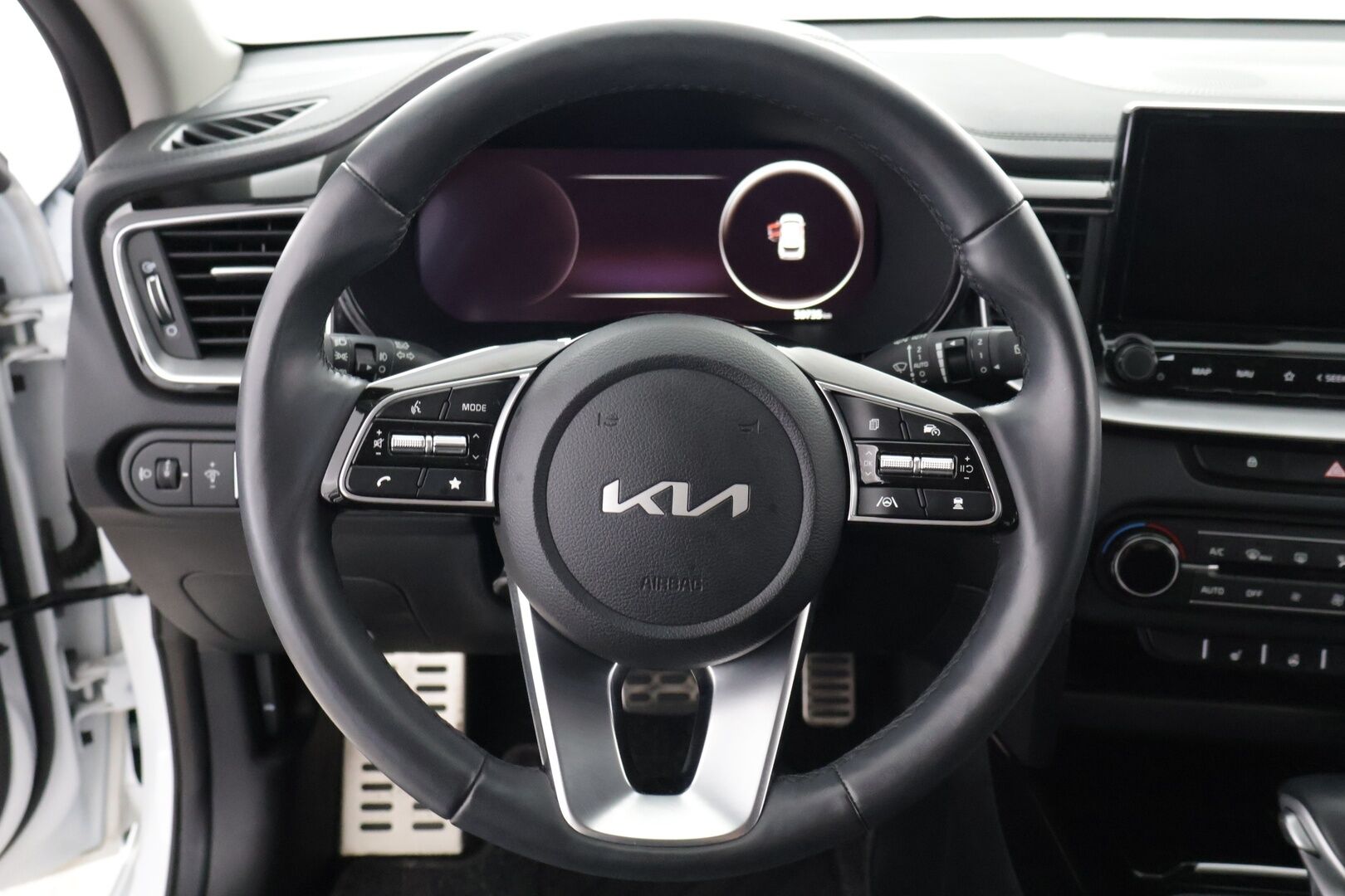 Kia Ceed 2022 1,5 T-GDI 160hv EX - ACC | P-Kamera | Tutkat | Digimittaristo | Navi | BLIS | JBL | 1-om Suomi-auto 