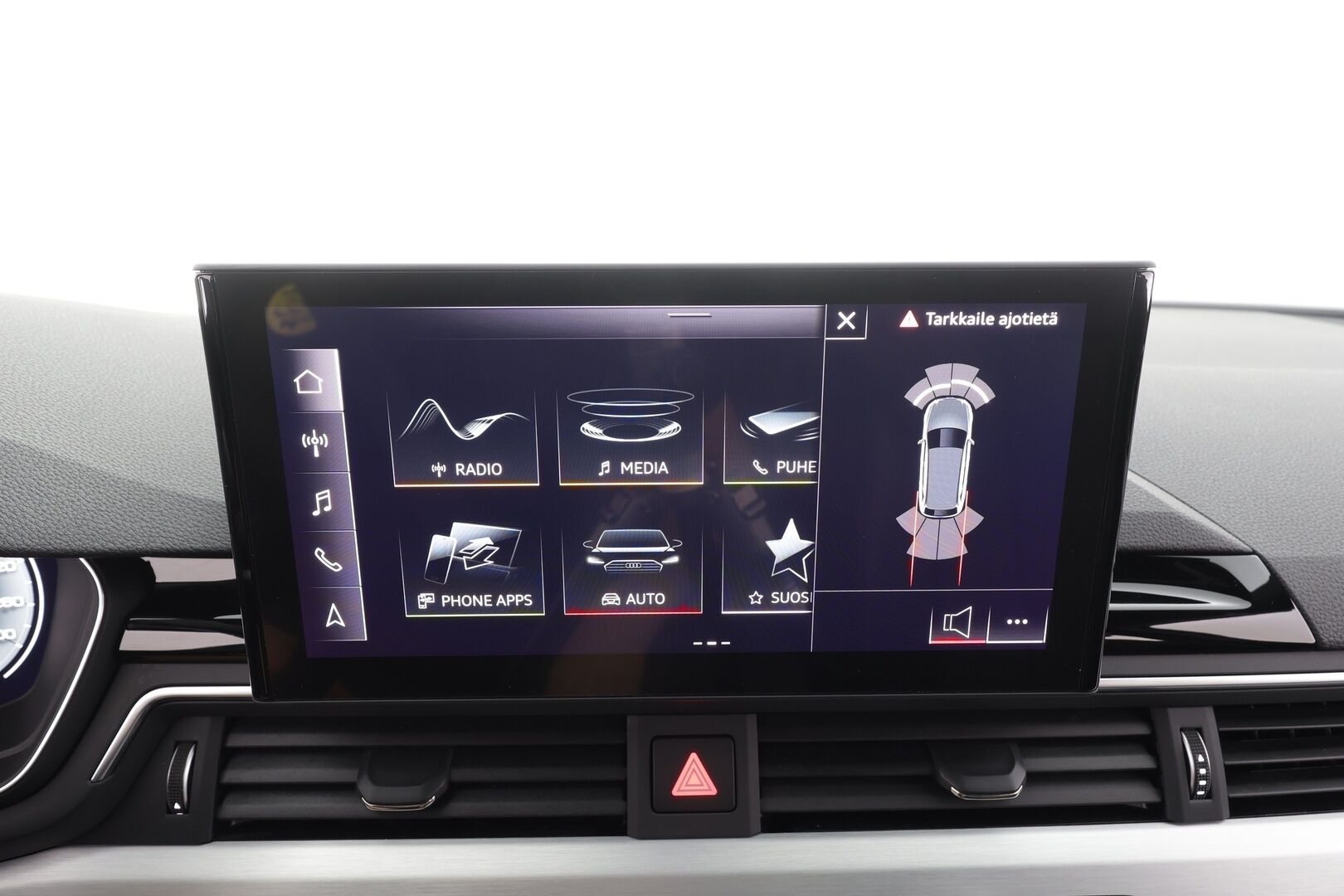Audi A4 2022 Avant Business 40 TFSI 150 kW MHEV quattro S tronic - | ACC | Webasto | Koukku | Matrix-LED | P.tutkat | Puolinahat | 1.Om Suomi-auto | Kahdet Renkaat | Merkkihuollettu |