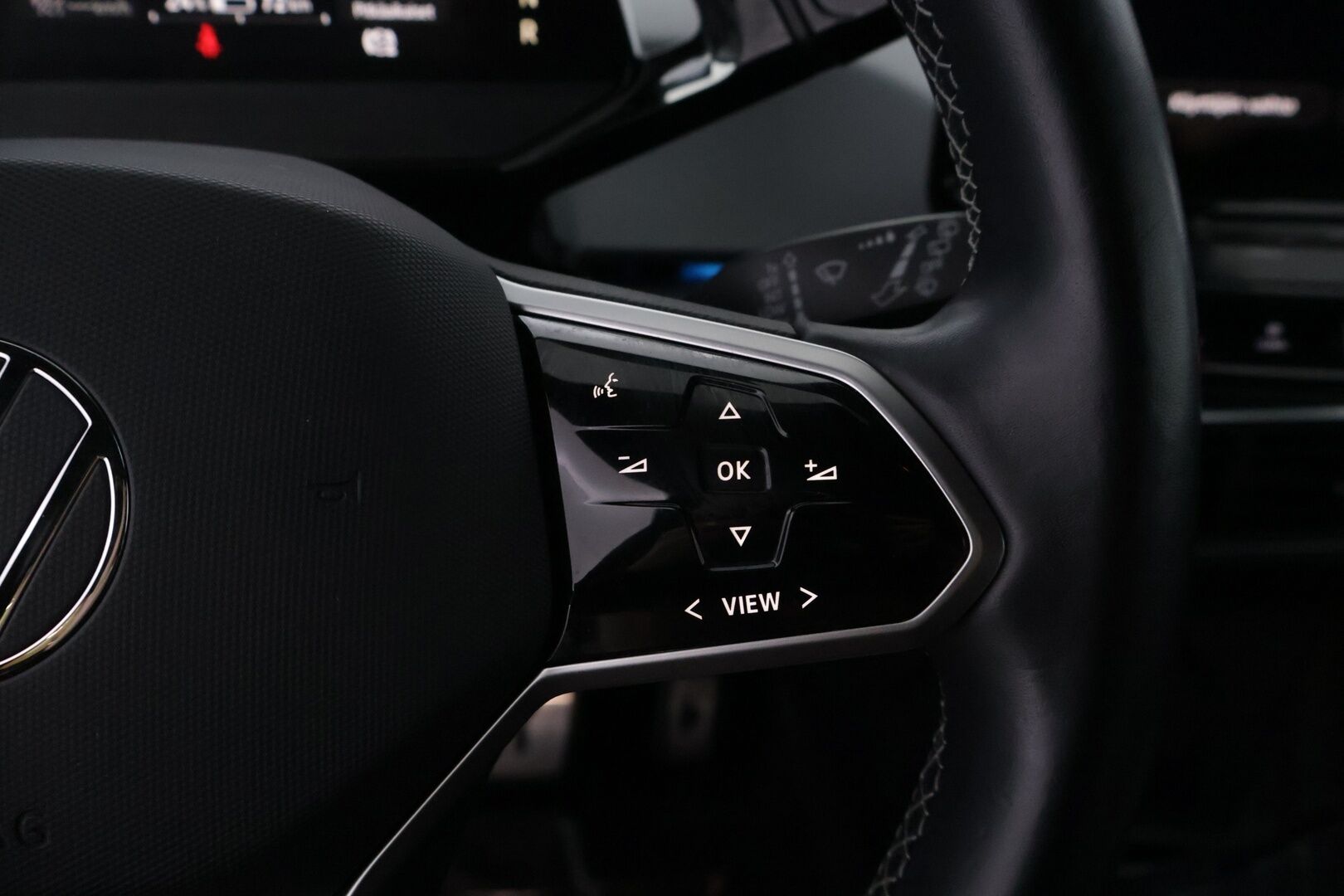 Volkswagen ID.3 2022 Pro Performance Business 150 kW, akku 58 kWh *ACC / Ilmalämpöpumppu / Peruutuskamera / Navi / Ambient light* - Yksiomisteinen / Suomiauto hyvillä varusteilla / Kahdet alumiinivanteet