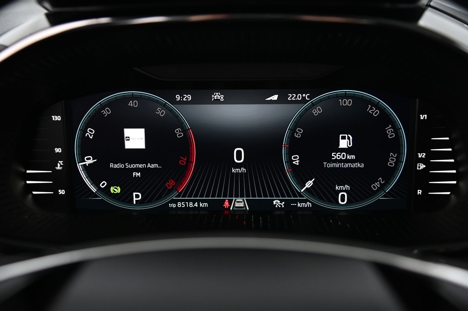 Skoda Fabia 2022 1.0 TSI 110 Style DSG Autom. *Suomi-Auto / Lämmitettävä tuulilasi / ACC / P-Kamera / Tutkat / Kessy* - *Juuri saapunut! / 1.Om. / Crystal Lighting LED / Ratinlämmitys / 2 Renkaat / Siisti*