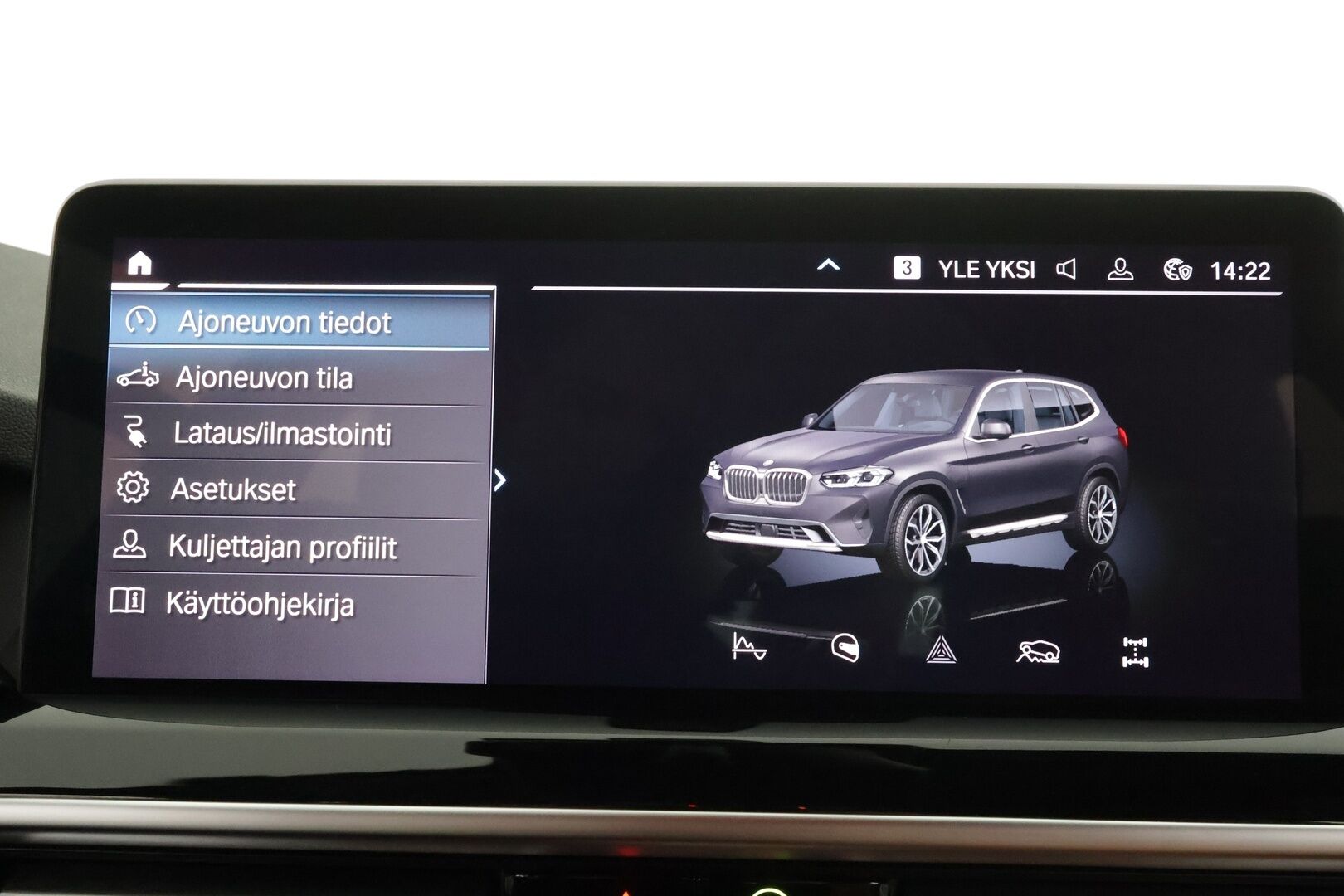 BMW X3 2023 G01 xDrive 30e A Charged Edition * HiFi / Sportnahat / LED / Vakkari / P.Kamera / Navi / Digimittaristo * - 1-Om suomi-auto / 2x Latauskaapelit / Kahdet renkaat 