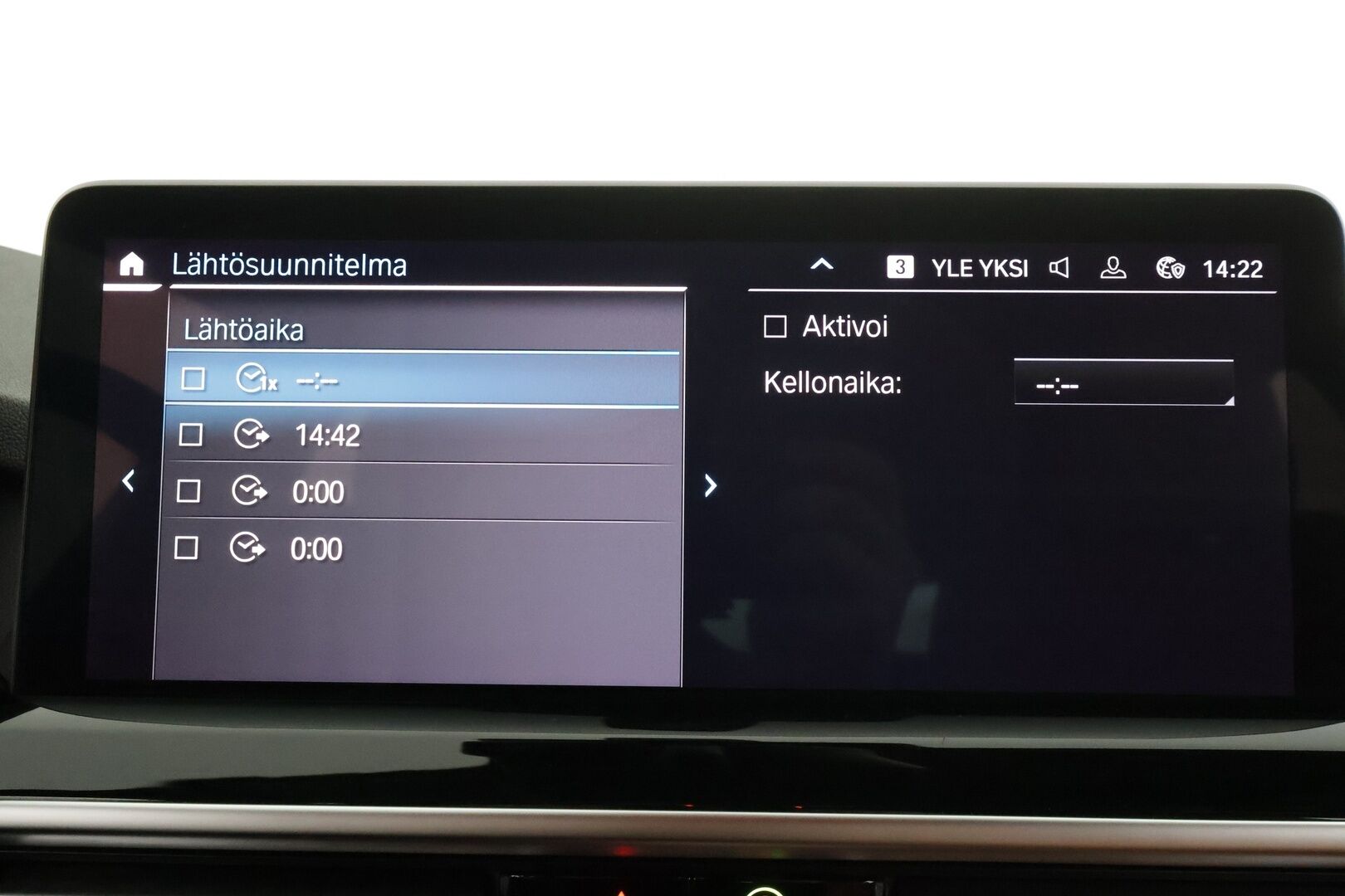 BMW X3 2023 G01 xDrive 30e A Charged Edition * HiFi / Sportnahat / LED / Vakkari / P.Kamera / Navi / Digimittaristo * - 1-Om suomi-auto / 2x Latauskaapelit / Kahdet renkaat 