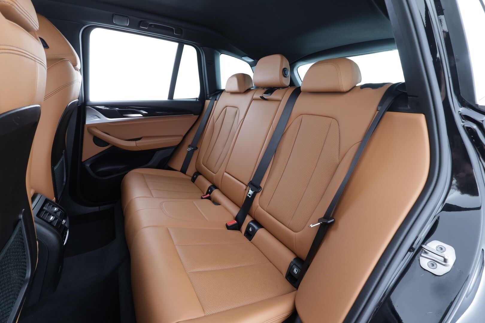 BMW X3 2023 G01 xDrive 30e A Charged Edition * HiFi / Sportnahat / LED / Vakkari / P.Kamera / Navi / Digimittaristo * - 1-Om suomi-auto / 2x Latauskaapelit / Kahdet renkaat 