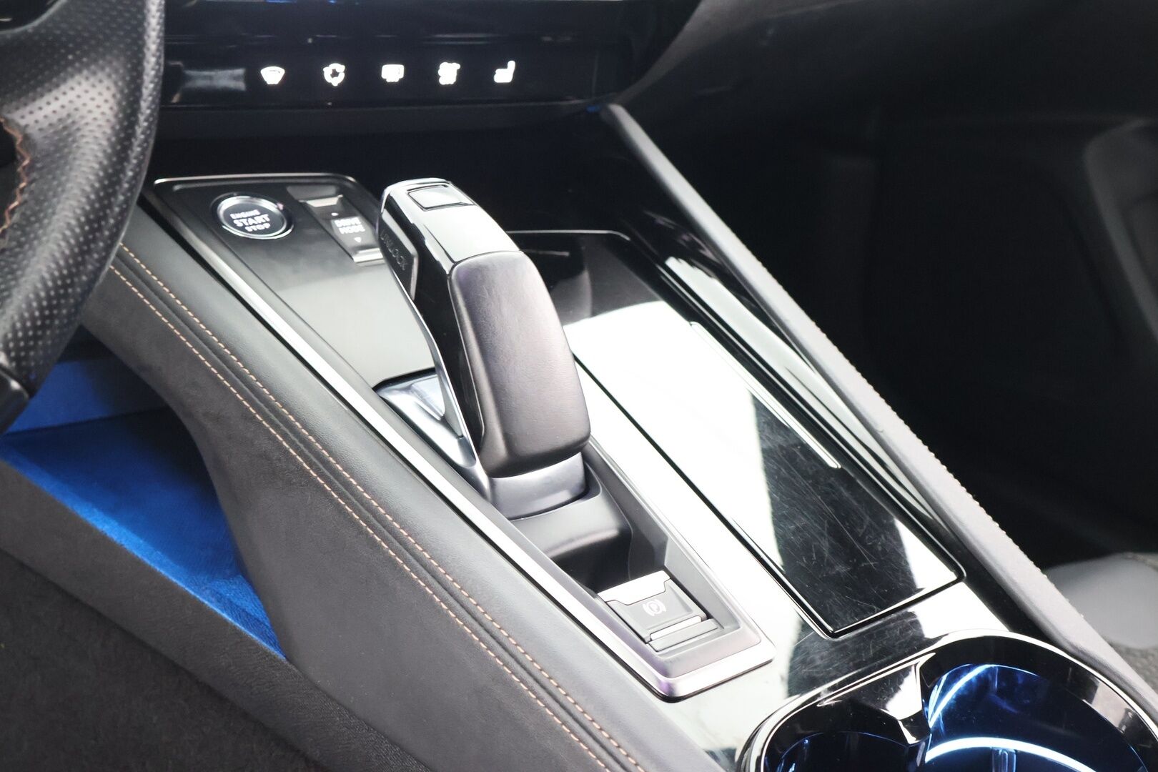 Peugeot 508 2020 SW GT Hybrid 225 EAT8-automaatti - | Koukku | BLIS | Vakkari | P. Tutkat | Sportpenkit | Lane Assist | i-Cockpit | Navi | Todella siisti | 2x hyvät renkaat&vanteet | Jakohihna tehty! / Puolinahat | SOH 90.7 |