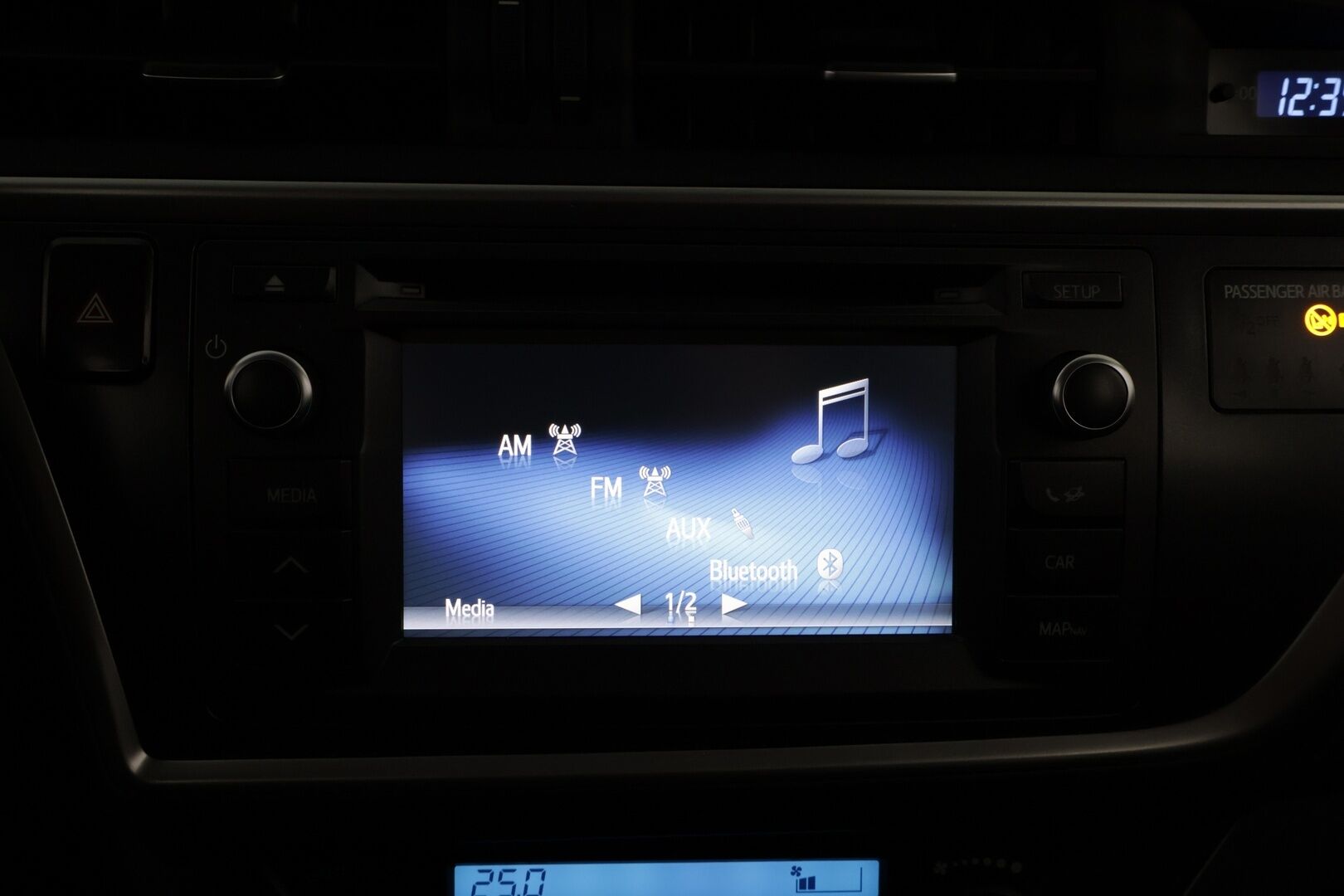 Toyota Auris 2014 Touring Sports 1,8 Hybrid Active * Vakkari / Peruutuskamera / Lohko & Sisäpistoke / Xenon - HULLUT JOULUT KORKOTARJOUS 2,49% 