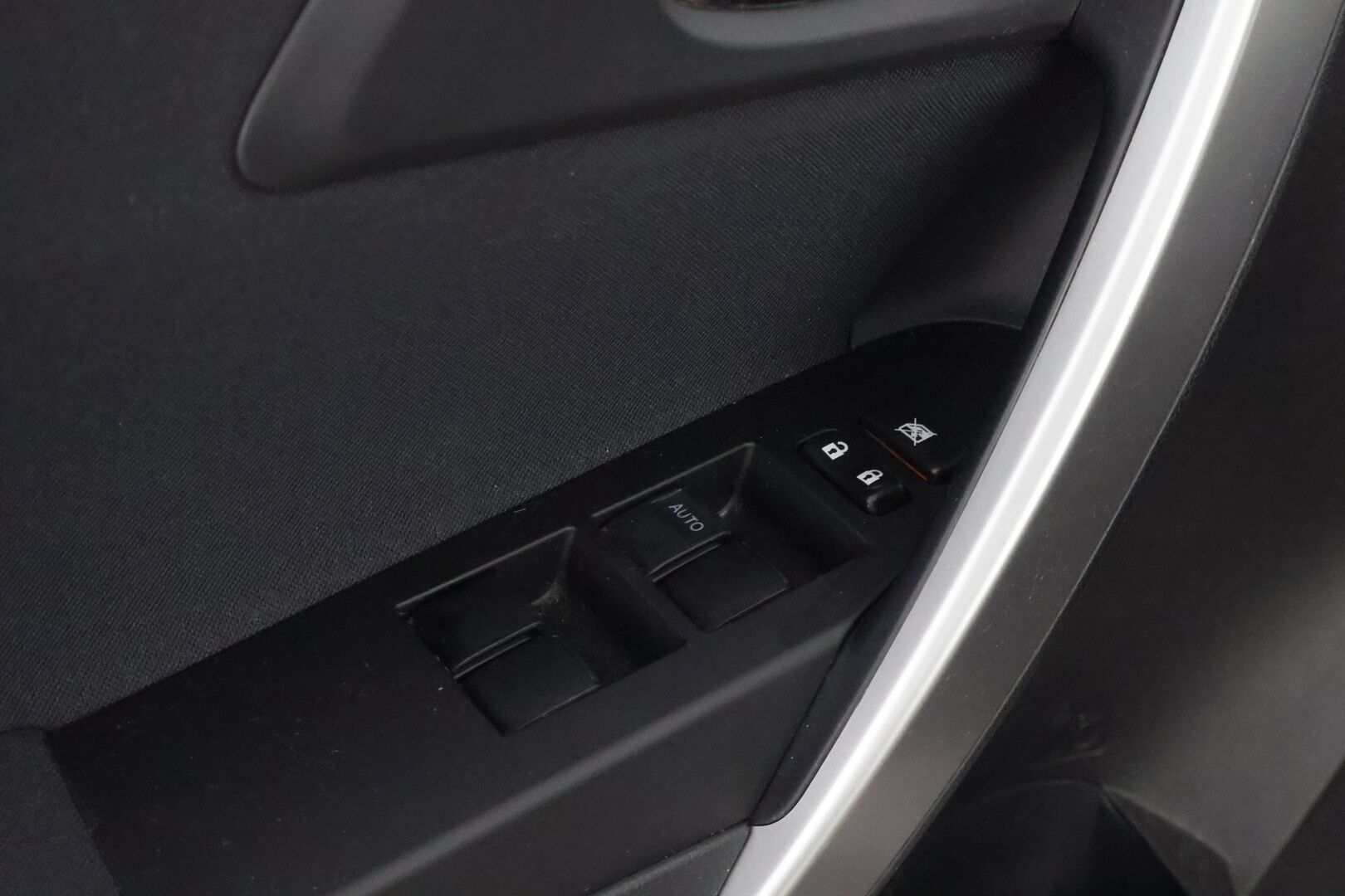 Toyota Auris 2014 Touring Sports 1,8 Hybrid Active * Vakkari / Peruutuskamera / Lohko & Sisäpistoke / Xenon - HULLUT JOULUT KORKOTARJOUS 2,49% 