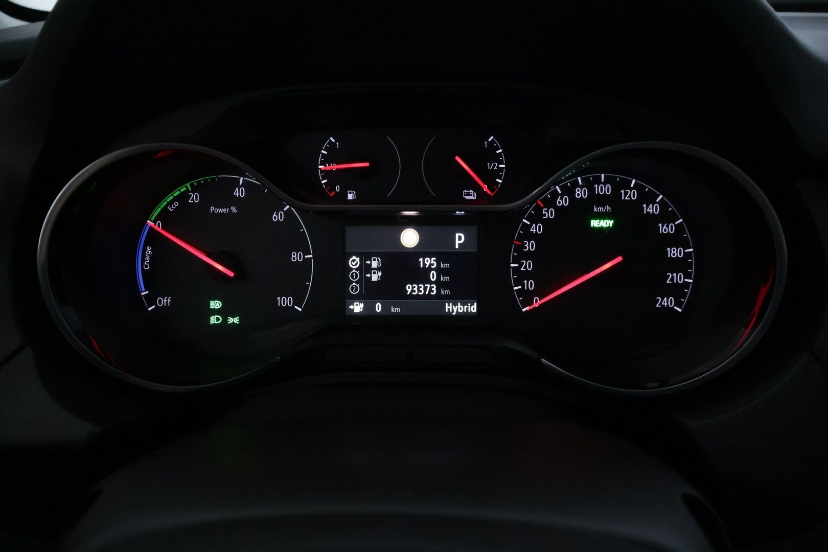 Opel Grandland 2020 X Hybrid4 1.6 Turbo 300 AT8 AWD (PHEV) - | Adap.vakkari | Nahkapenkit | Kuskin penkki muistilla | Kamera | Penkkien lämmitys ja viilennys | LED-valot | Kaistavahti | Sähkäkontti |