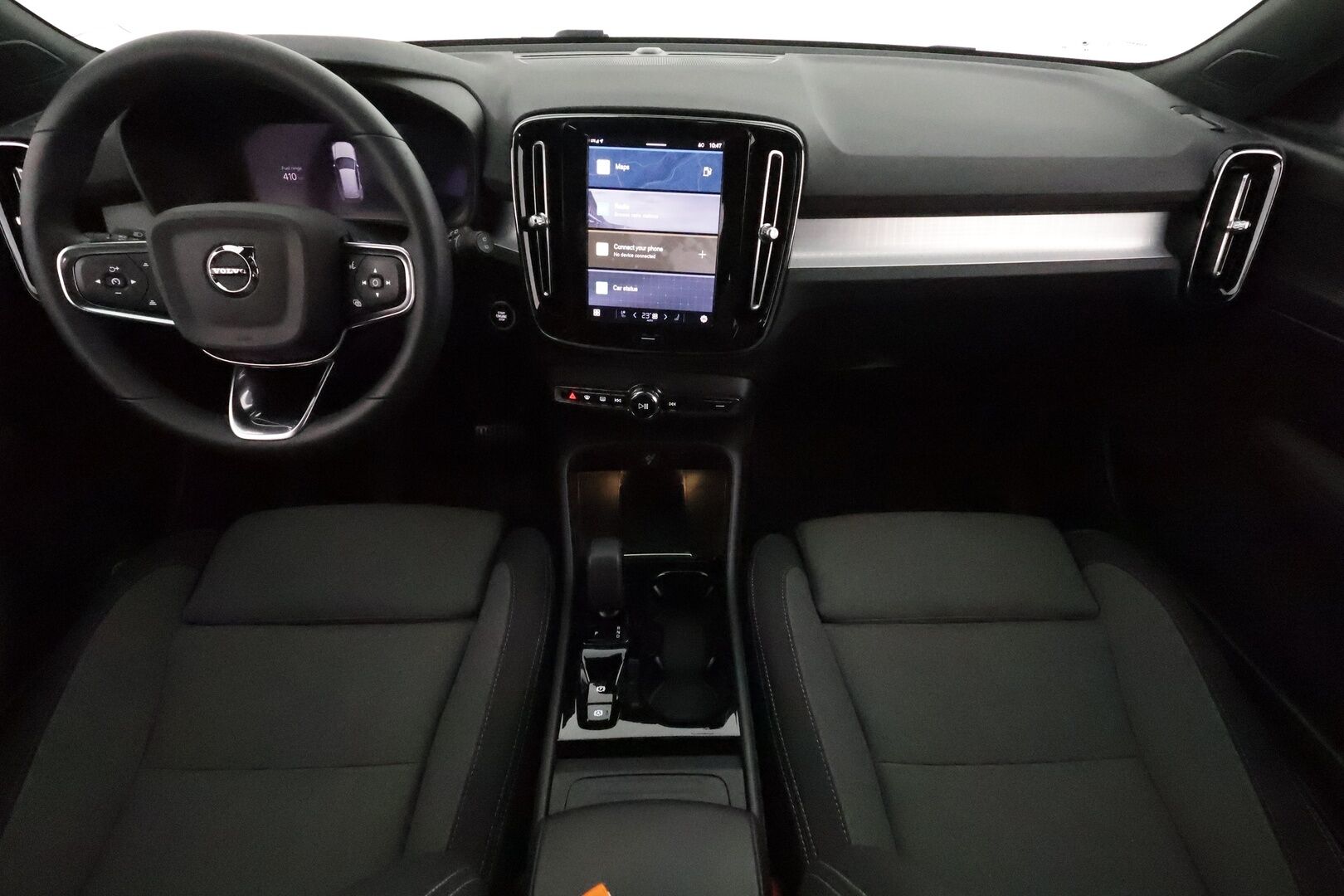 Volvo XC40 2023 B3 MHEV Business Plus Bright DCT aut **Adapt.vakkari / Webasto / Koukku / Pixel LED / Facelift / Navi** - 3,99 % KORKOTARJOUS TÄHÄN AUTOON - 1.Om Suomi-auto / Merkkihuollettu / Kahdet renkaat aluvanteilla / Sähköpenkit, kuskin muistilla / Penkinlämmittimet takana