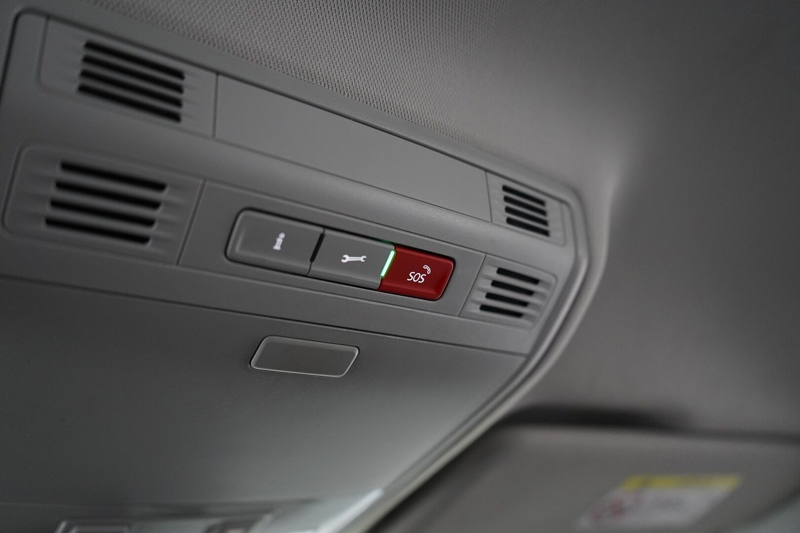 Skoda Superb 2020 Combi 1,4 TSI PHEV Style iV DSG Autom * ACC / 360 Kamera / Muistipenkki / Crystal / Digimittaristo / KeyLess * - KATSO KAMPANJAHINTA! / Kahdet renkaat / Viimeisin huolto 6/25 / Akku kuntotarkastettu - HULLUT BLACKWEEK JATKOT - KORKOTARJOUS 2,49%