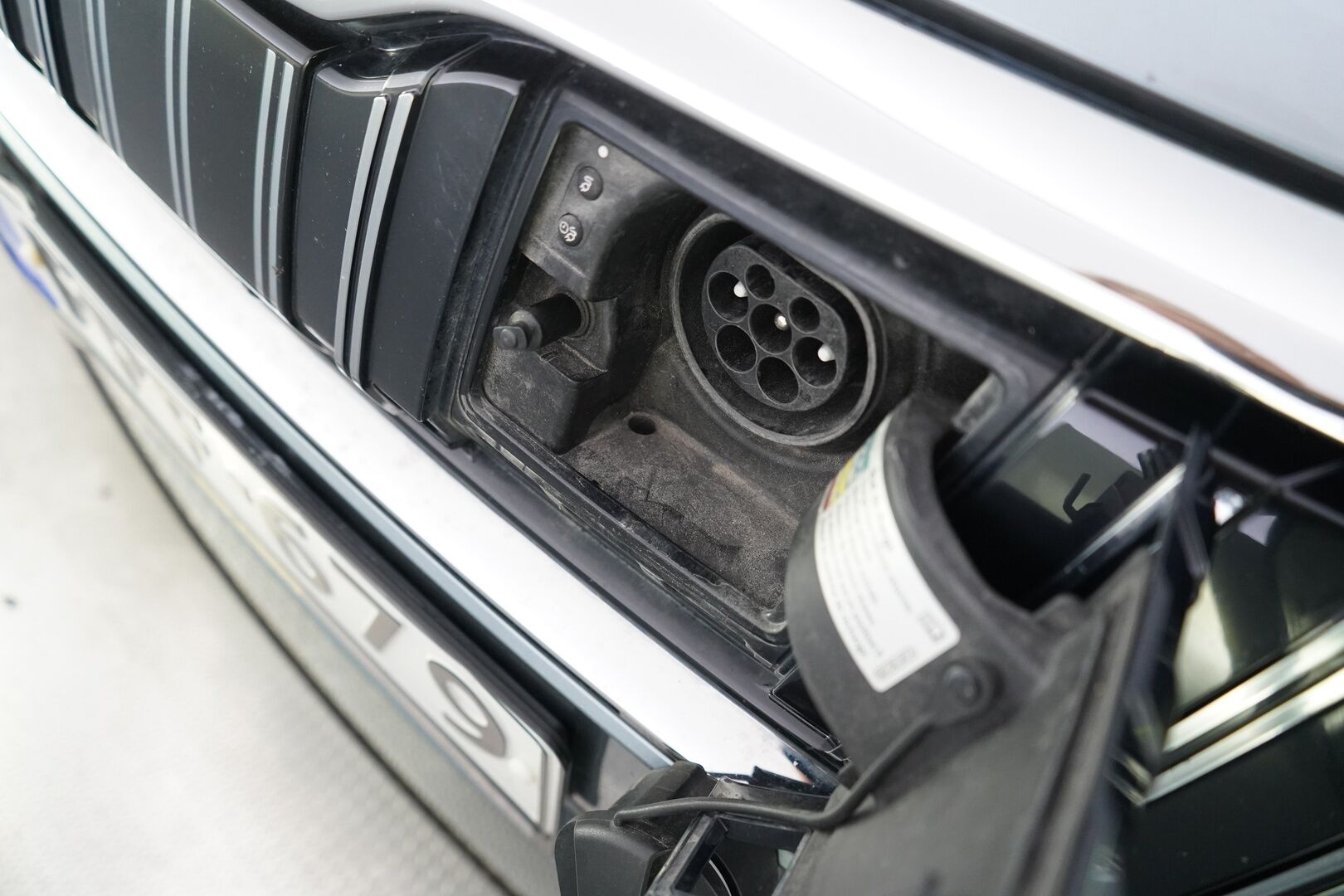 Skoda Superb 2020 Combi 1,4 TSI PHEV Style iV DSG Autom * ACC / 360 Kamera / Skoda Crystal Lighting /  Digimittaristo / KeyLess * - Kahdet renkaat / Viimeisin huolto 6 / 25 / Super varusteet!
