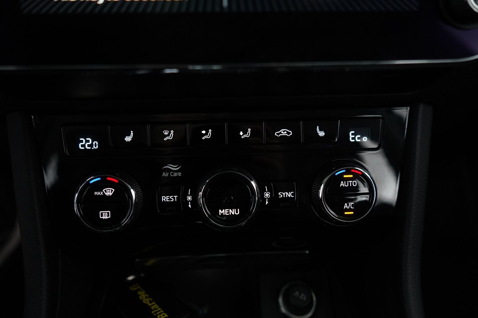 Skoda Superb 2020 Combi 1,4 TSI PHEV Style iV DSG Autom * ACC / 360 Kamera / Muistipenkki / Crystal / Digimittaristo / KeyLess * - Kahdet renkaat / Viimeisin huolto 6/25 / Akku kuntotarkastettu