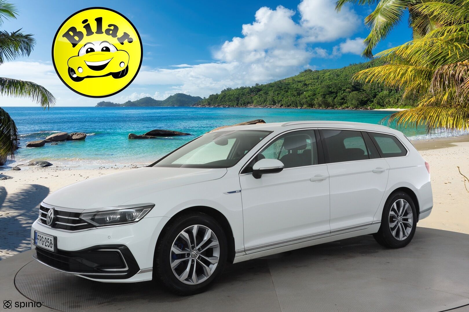 Volkswagen Passat 2020 Variant GTE Plug-In Hybrid 160 kW DSG - | ACC | Webasto | Koukku | IQ-Light | Ergo comofrt Istuin | P.Kamera | Puolinahat | Ratinlämmitys | Merkkihuollettu | Kahdet Renkaat |