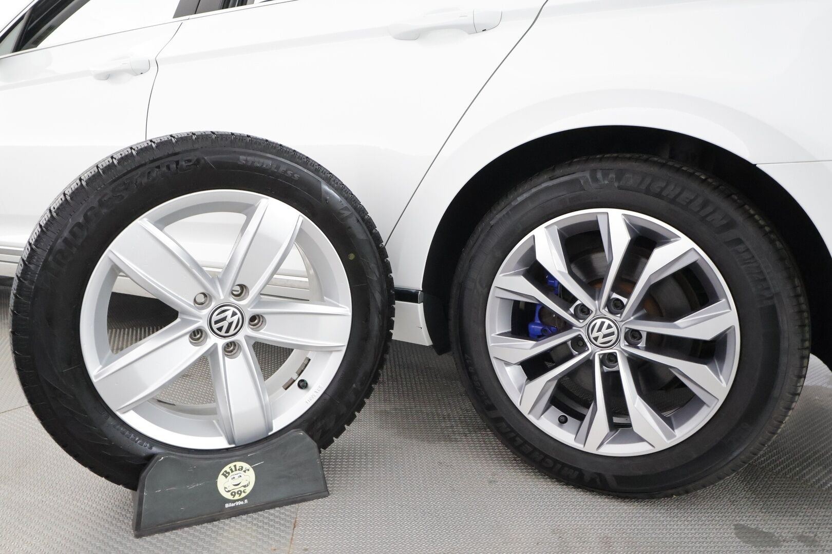 Volkswagen Passat 2020 Variant GTE Plug-In Hybrid 160 kW DSG - | ACC | Webasto | Koukku | IQ-Light | Ergo comofrt Istuin | P.Kamera | Puolinahat | Ratinlämmitys | Merkkihuollettu | Kahdet Renkaat |