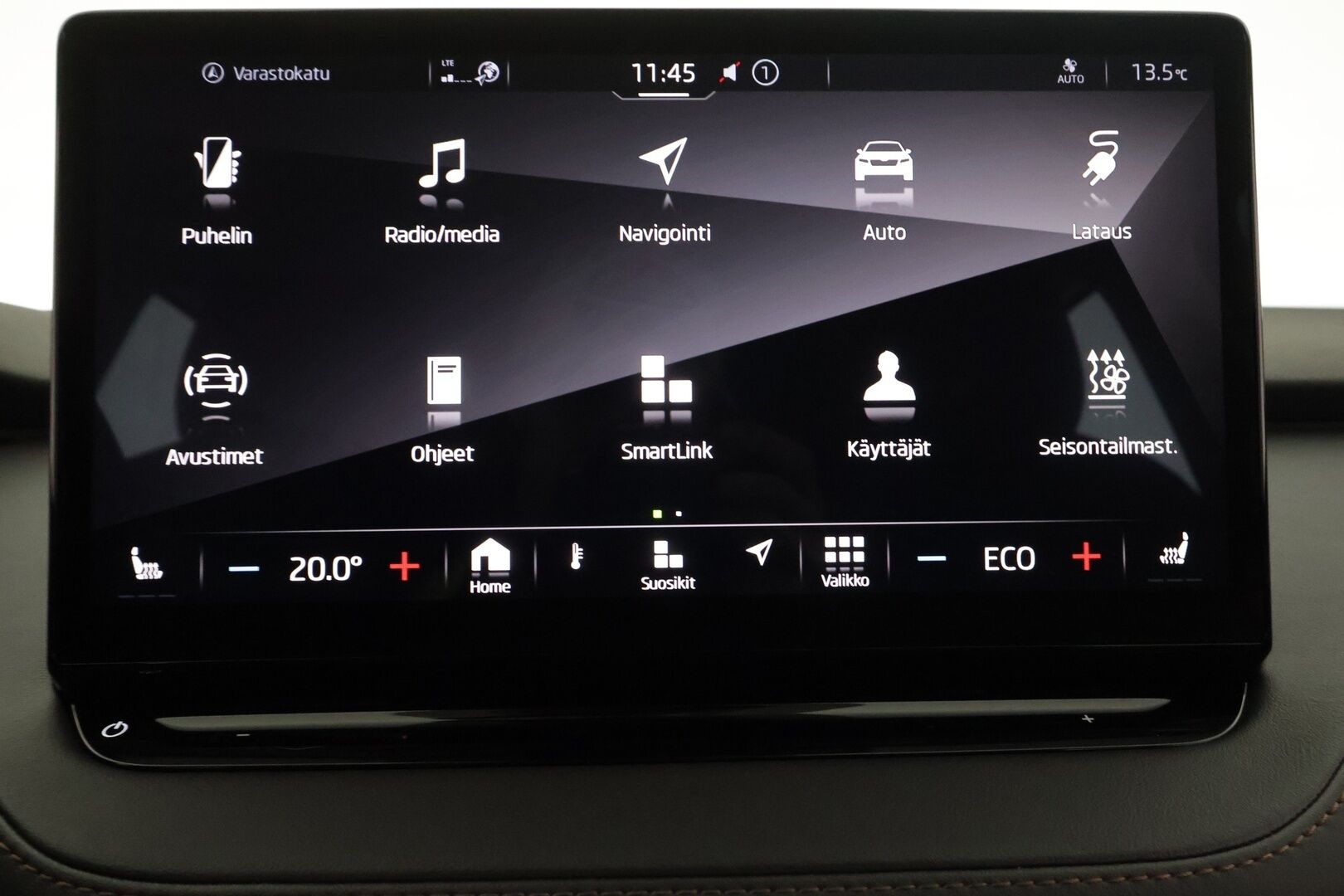 Skoda Enyaq 2022 80x 4x4 iV - | ACC | ILP | Koukku | Muistipenkki | Nahkaverhoilu | P.kamera | Lane Assist | Side Assist | Keyless | Ambient | Lämm. ratti | 1-om suomiauto |