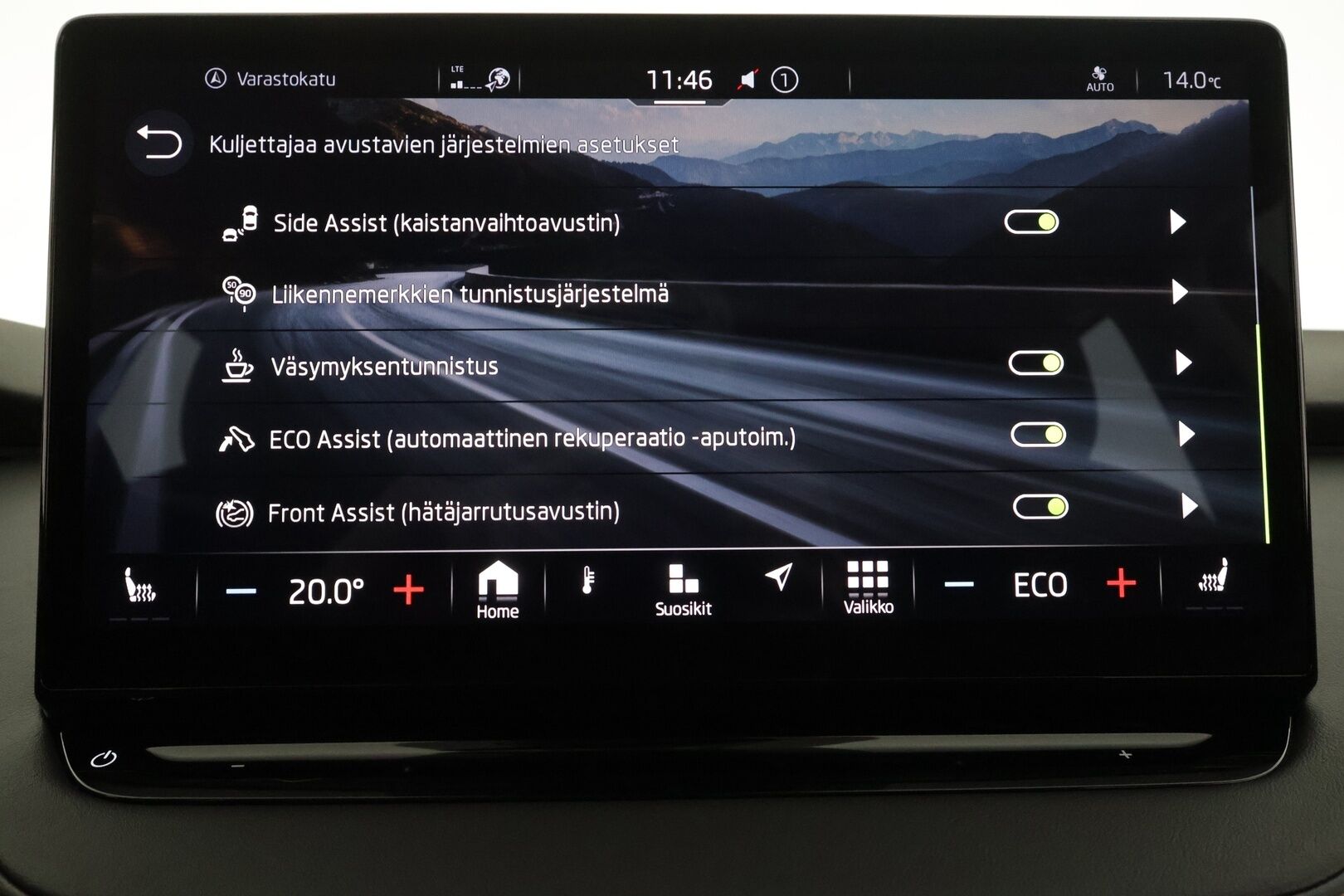 Skoda Enyaq 2022 80x 4x4 iV - | ACC | ILP | Koukku | Muistipenkki | Nahkaverhoilu | P.kamera | Lane Assist | Side Assist | Keyless | Ambient | Lämm. ratti | 1-om suomiauto |
