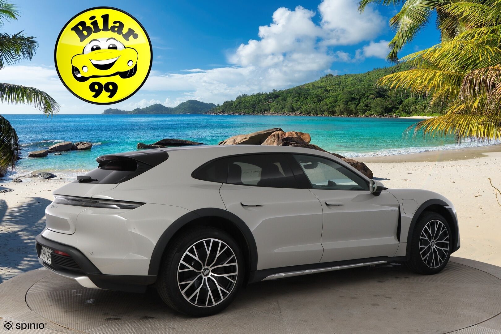 Porsche Taycan 2023 4 Cross Turismo - 2,99 % KORKOTARJOUS TÄHÄN AUTOON - Kreide / Lämpöpumppu / Nahkapenkit Muistilla / Lasikatto / Peruutuskamera / Sport Chrono / Adapt.LED / Näyttävä Yksilö!