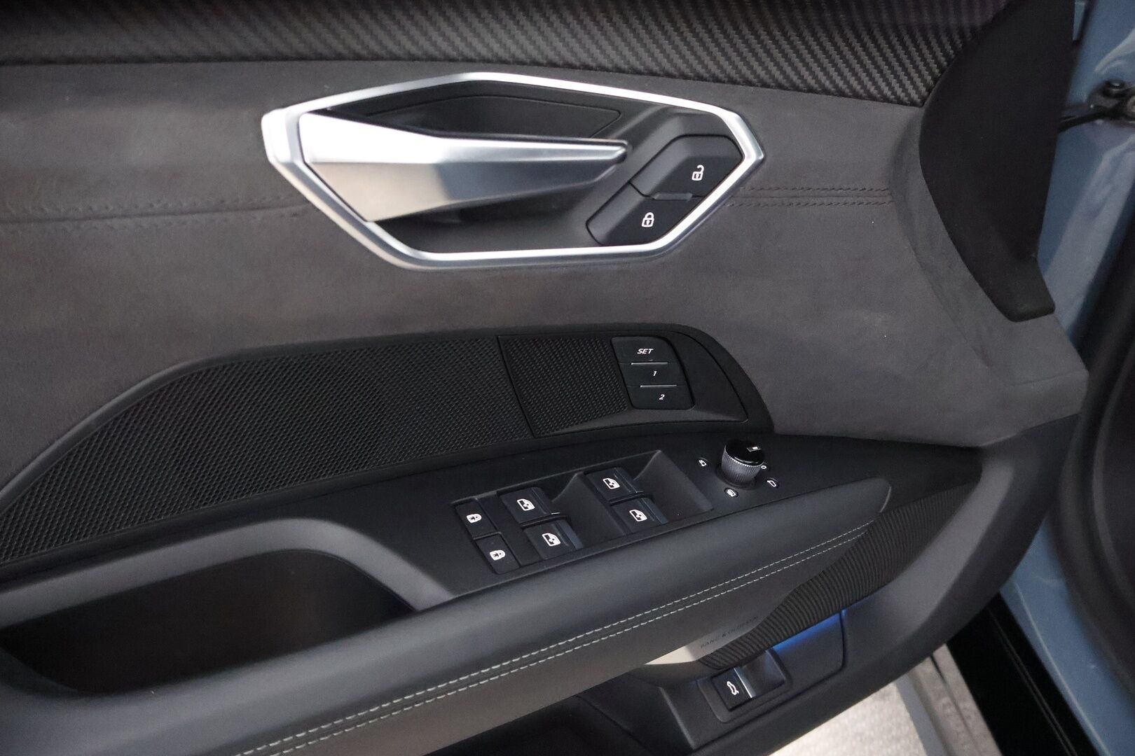 Audi e-tron GT RS 2022 quattro - 2,99 % KORKOTARJOUS TÄHÄN AUTOON - Hiilikuitu-paketti / 3D Bang&Olufsen / Hierovat ja ilmastoidut istuimet / ACC / 360° / Matrix / Ilma-alusta / Nelipyöräohjaus / 