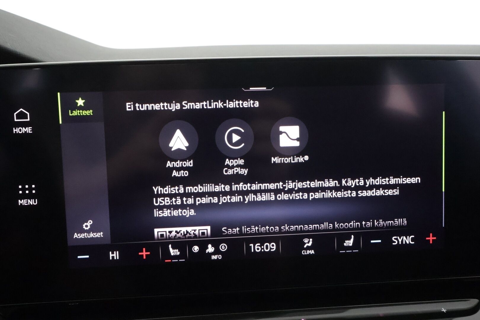 Skoda Octavia 2023 Combi 2.0 TDI 150 4x4 Ambition DSG - | 1.om Suomi.auto | Matrix Crystal LED | Webasto | Hierovat penkit | Koukku | Vakkari | P.tutkat | KeylessGo | LED | Keyless GO | Lämm. tuulilasi | Ratinlämmitin |