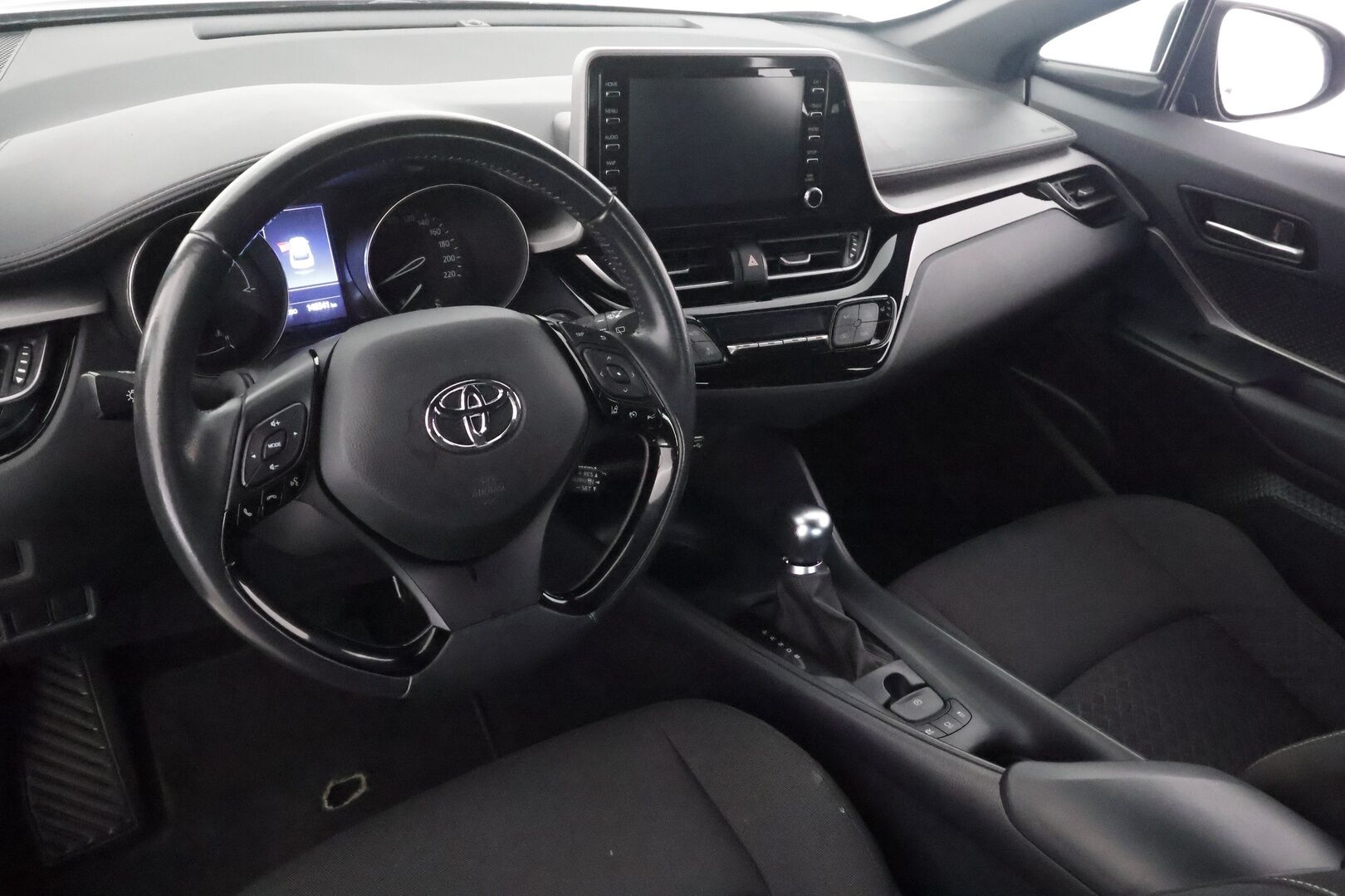 Toyota C-HR 2022 1,8 Hybrid Active Business - | ACC | P.Kamera | LED | Navi | Apple&Android | 1.Om Suomi-auto | Kahdet Renkaat |