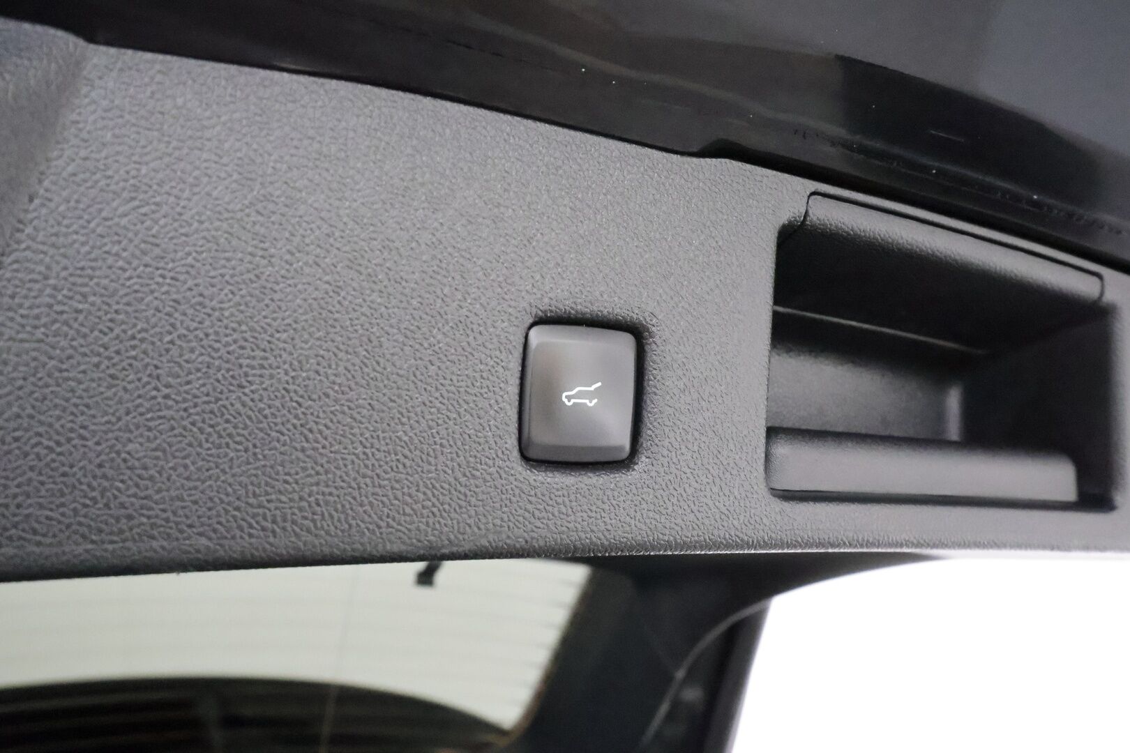 Ford Kuga 2022 2,5 Hybrid (HEV) 190hv CVT AWD Vignale **B&O / Koukku / Muistipenkki / P.kamera / Lohko / Keyless** - 1-om. Suomi-auto / Hyvin huollettu!