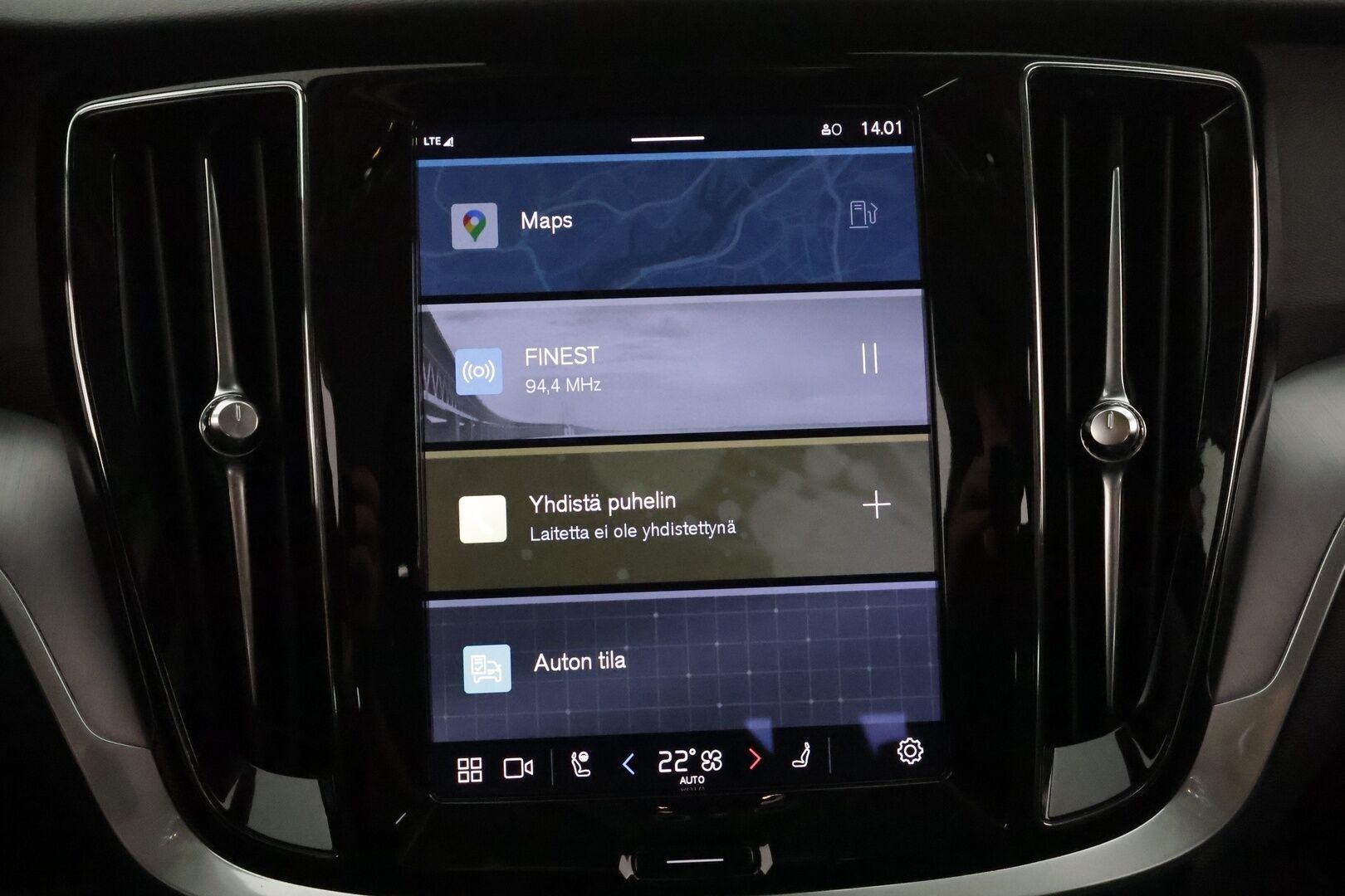 Volvo V60 2023 B3 MHEV Business Core DCT aut **Pa-lisälämmitin / Koukku / Adapt.Vakkari / P.kamera / Kaistavahti / Navi / Keyless** - 1-om Suomi-auto / Kahdet Renkaat