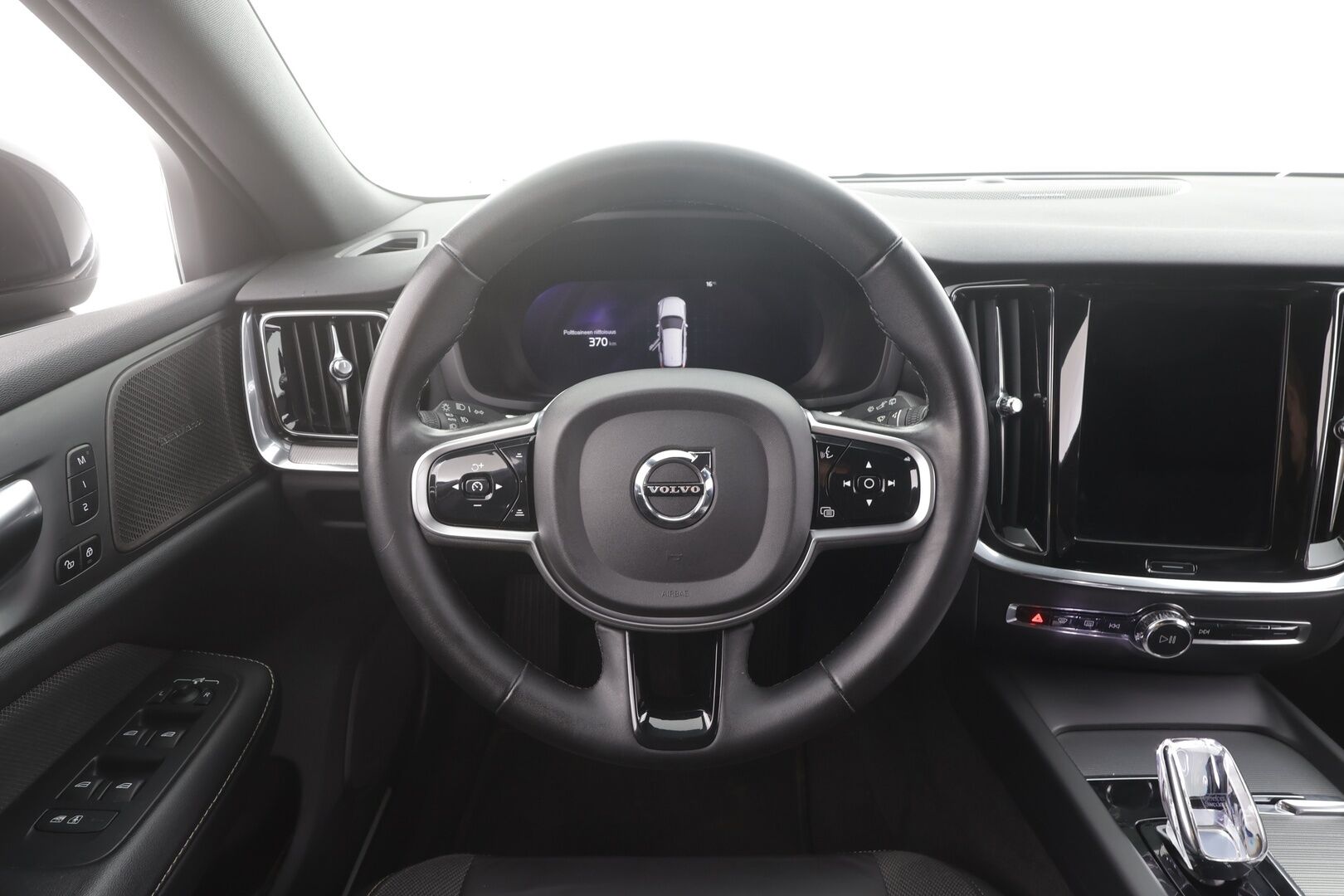 Volvo V60 2023 B4 MHEV Business Plus Dark DCT aut - | ACC | Webasto | Full-LED | H/K | Muistipenkit | P.Kamera | Puolinahat | Keyless | Apple&Android | 1.Om Suomi-auto | Kahdet Renkaat | Merkkihuollettu |