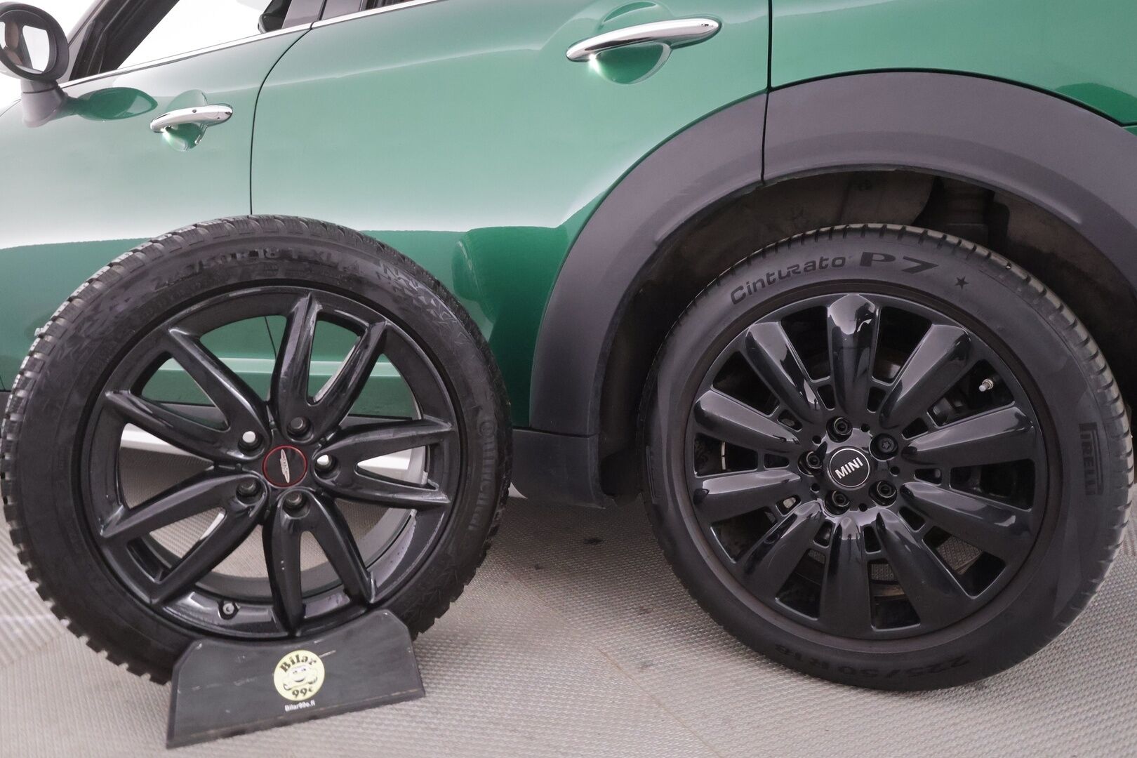 MINI Countryman 2023 Cooper SE ALL4 A Maximise - | ACC | Facelift | HUD | Ruskeat nahat | Sporttipenkit | P.kamera | Ambient | P.tutkat | Sähk. takaluukku | Navi | 1-om suomiauto | Merkkihuollot | ALV |