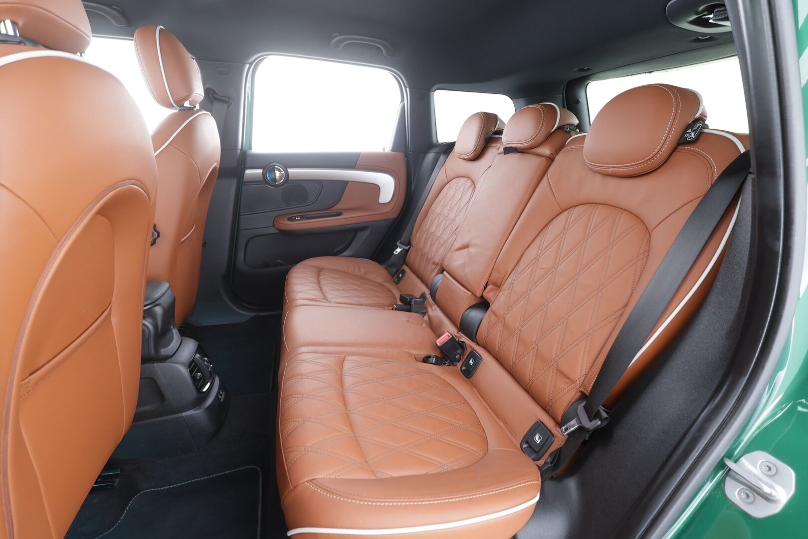 MINI Countryman 2023 Cooper SE ALL4 A Maximise - | ACC | Facelift | HUD | Ruskeat nahat | Sporttipenkit | P.kamera | Ambient | P.tutkat | Sähk. takaluukku | Navi | 1-om suomiauto | Merkkihuollot | ALV |