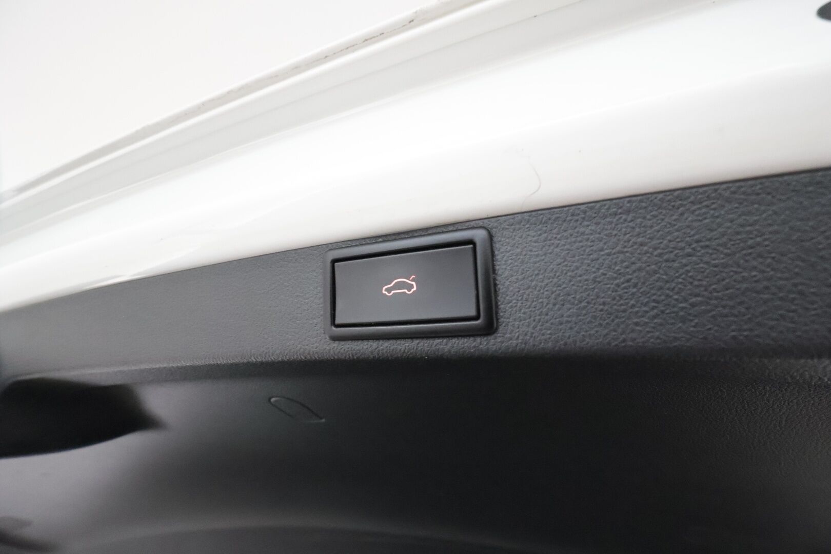 Skoda Octavia 2021 Combi 1,4 TSI PHEV Style iV DSG - Panorama / Webasto / Matrix-LED / ACC / Muistipenkit / P.Kamera / Nahka-acantara / Navi / Kaistavahti**