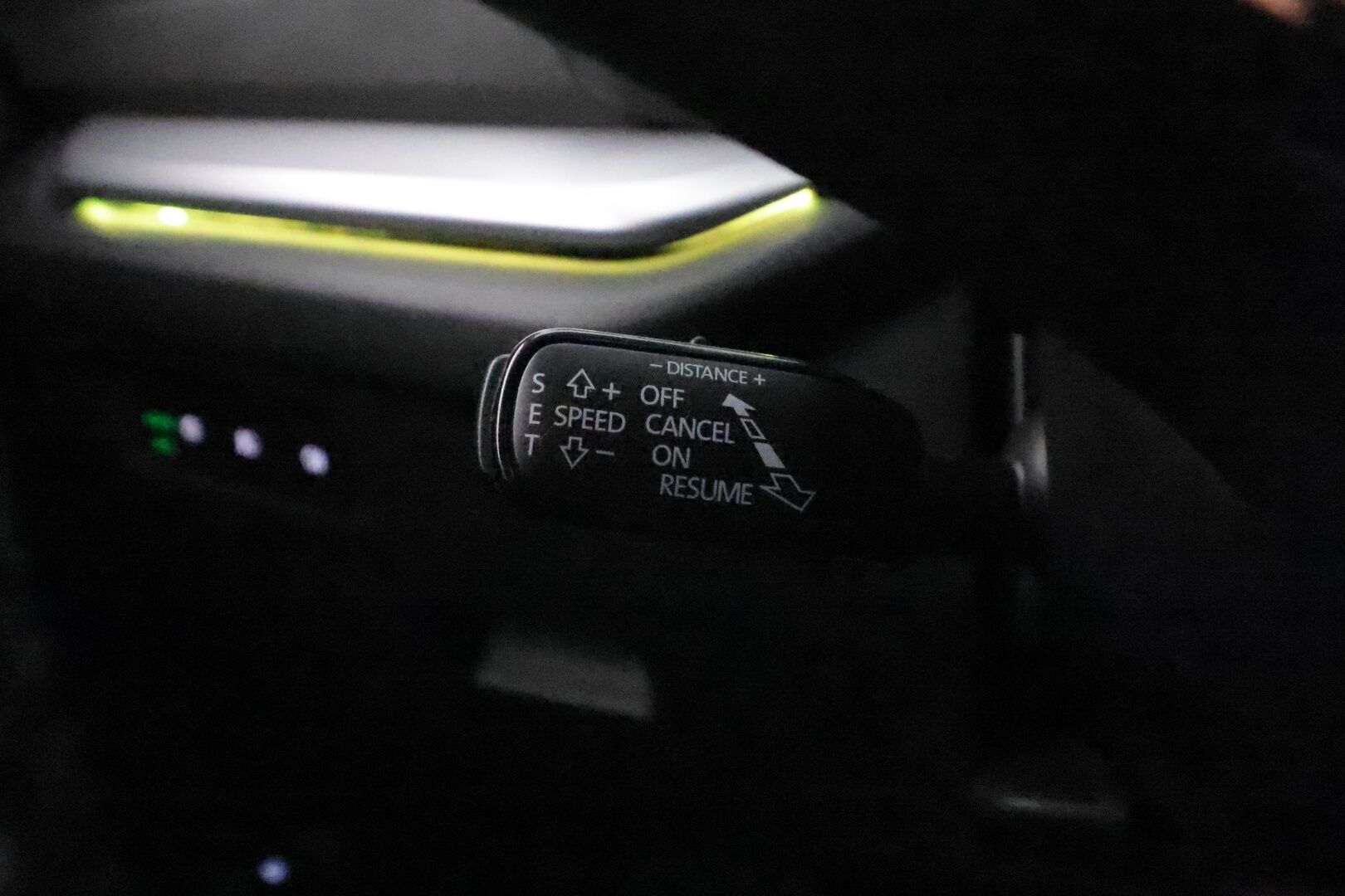 Skoda Octavia 2021 Combi 1,4 TSI PHEV Style iV DSG - Panorama / Webasto / Matrix-LED / ACC / Muistipenkit / P.Kamera / Nahka-acantara / Navi / Kaistavahti**
