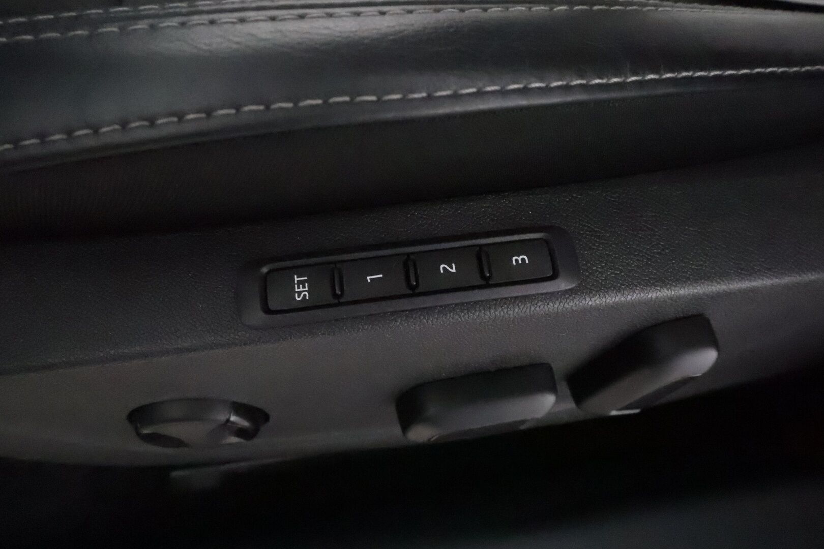 Skoda Octavia 2021 Combi 1,4 TSI PHEV Style iV DSG - Panorama / Webasto / Matrix-LED / ACC / Muistipenkit / P.Kamera / Nahka-acantara / Navi / Kaistavahti**