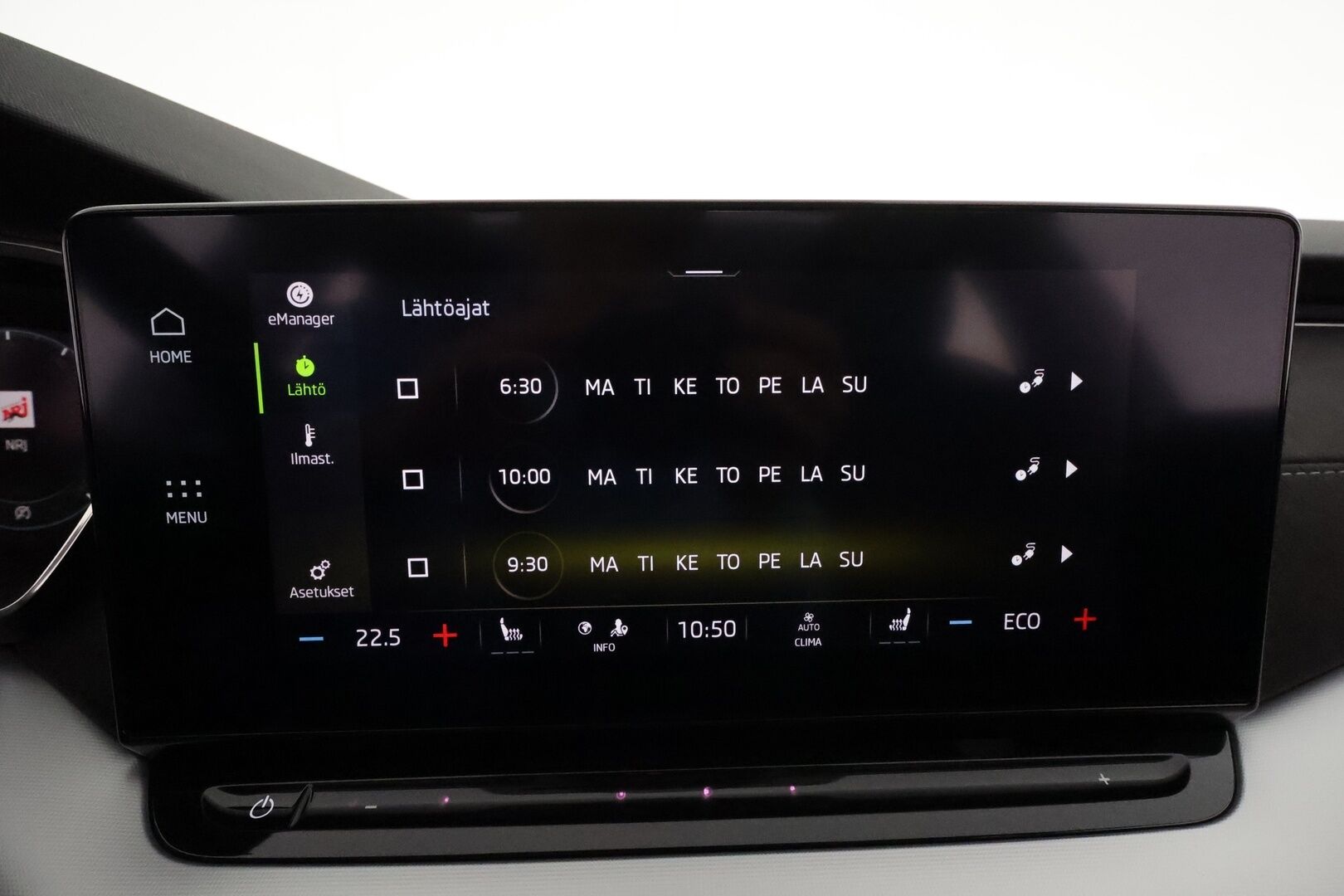 Skoda Octavia 2021 Combi 1,4 TSI PHEV Style iV DSG **Panorama / Webasto / Matrix-LED / ACC / Muistipenkit / P.Kamera / Navi / Kaistavahti** - 2x Latauskaapelit / Kahdet Renkaat