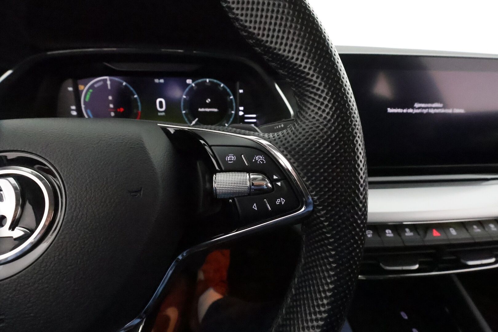 Skoda Octavia 2021 Combi 1,4 TSI PHEV Style iV DSG - Panorama / Webasto / Matrix-LED / ACC / Muistipenkit / P.Kamera / Nahka-acantara / Navi / Kaistavahti**
