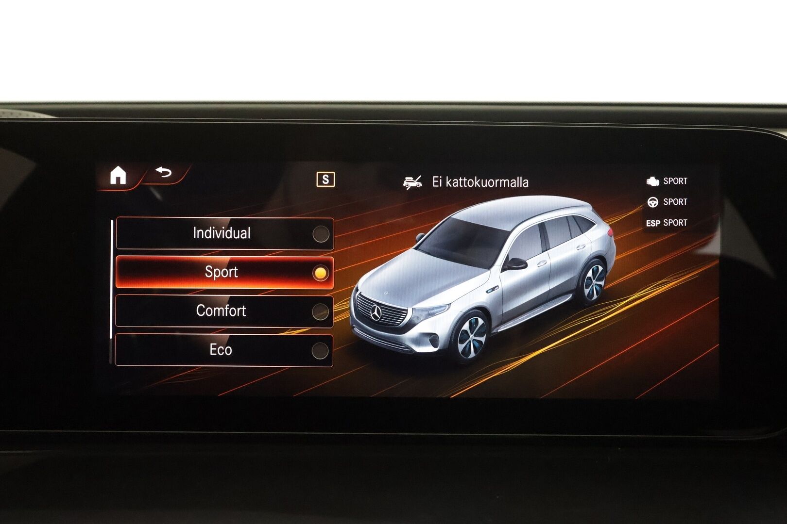 Mercedes-Benz EQC 2022 400 Electric Art * Distronic+ / HUD / 360° / Midline / Muistipenkit / Koukku / Lasikattoluukku / Keyless / Nahat / Widescreen / Navi * - Kahdet renkaat aluvanteilla / Merkkihuollettu