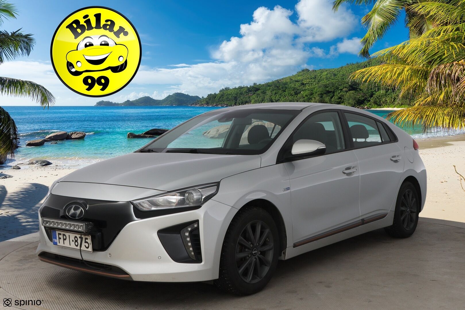 Hyundai IONIQ ELECTRIC 2019 Comfort * Lämpöpumppu / Infinity Premium Audio / Adapt.Vakkari / Peruutuskamera / Ratinlämmitys! - 2x Renkaat aluvantein / Siisti yksilö! 